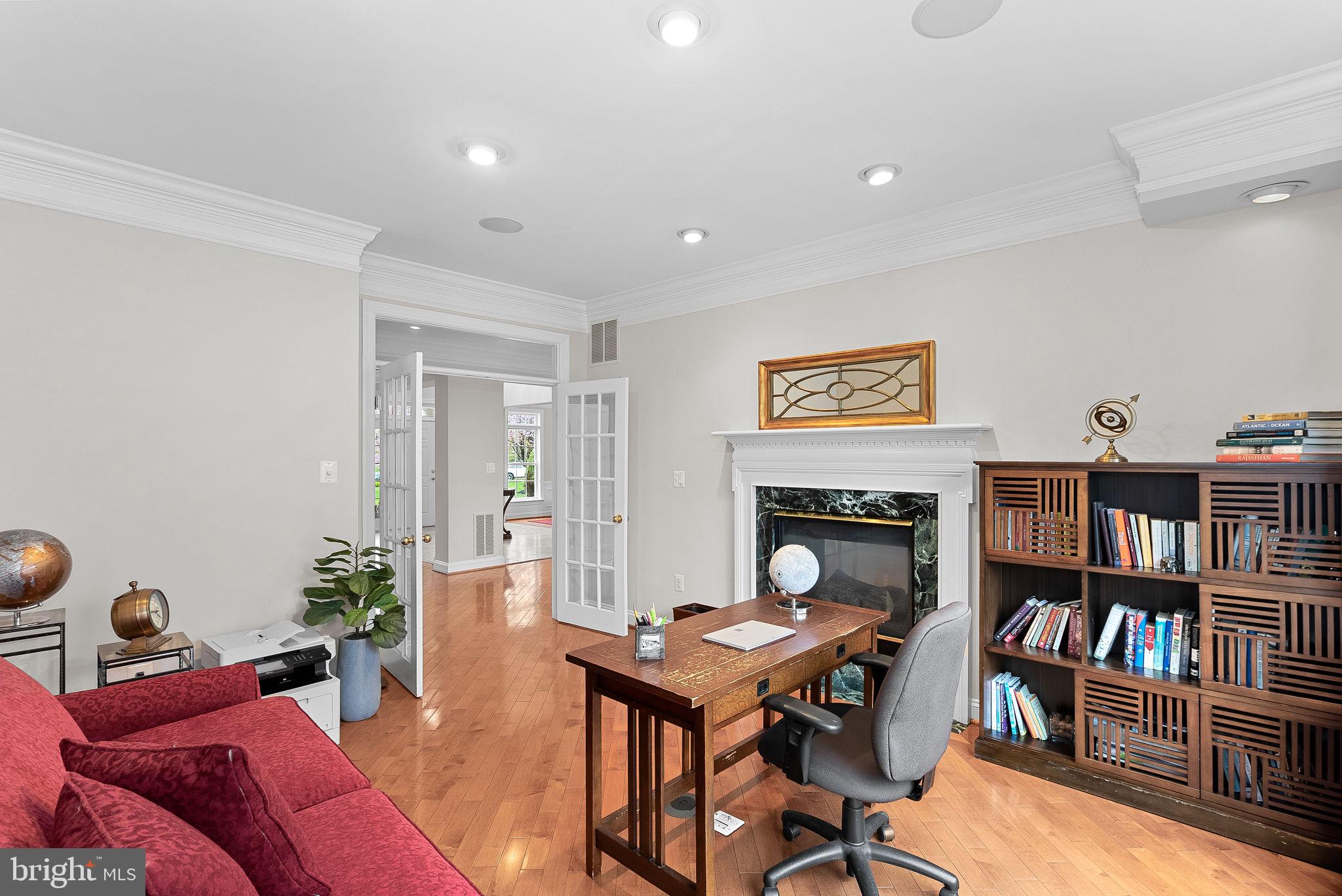 ROBERTSON FARM - Residential