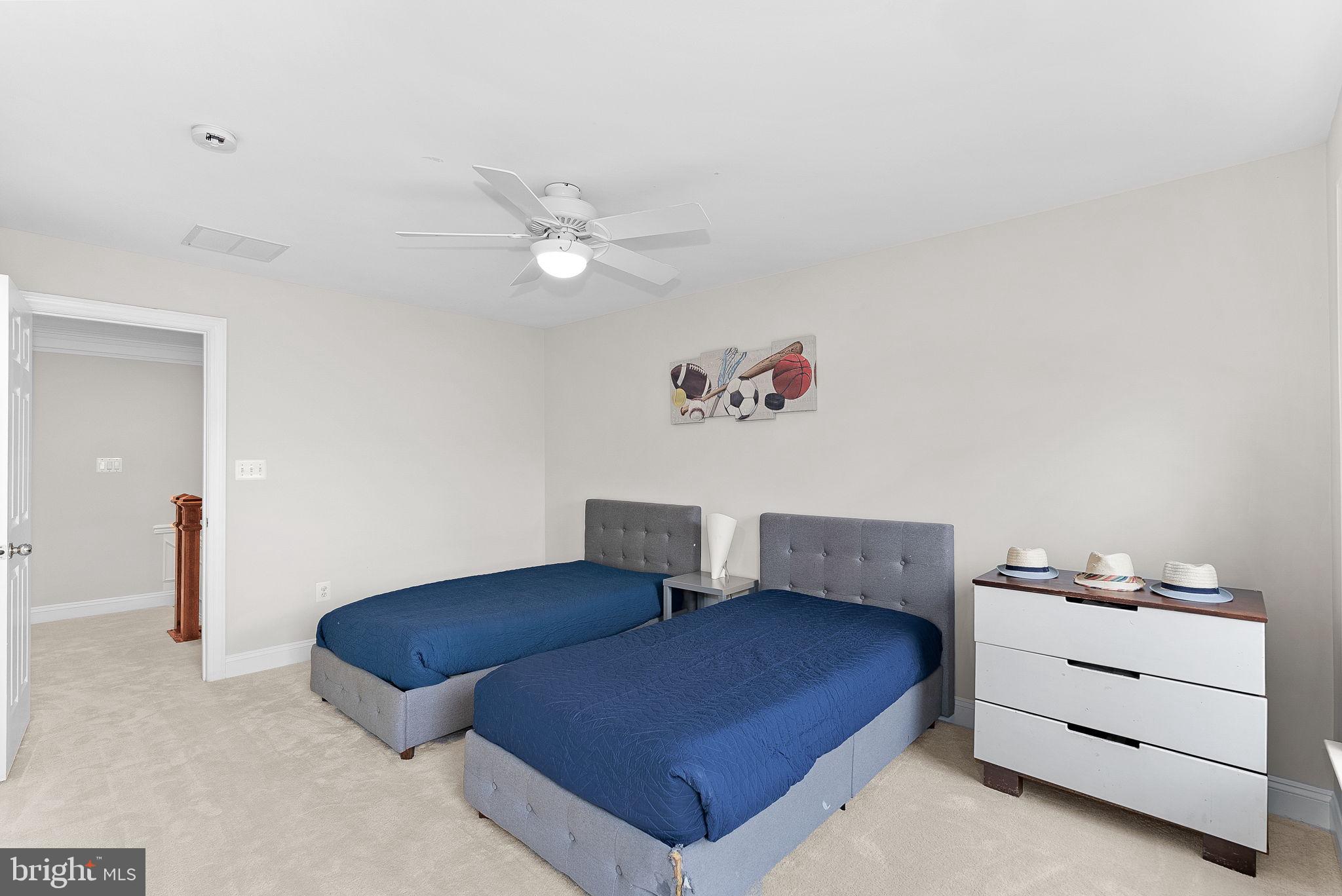 ROBERTSON FARM - Residential