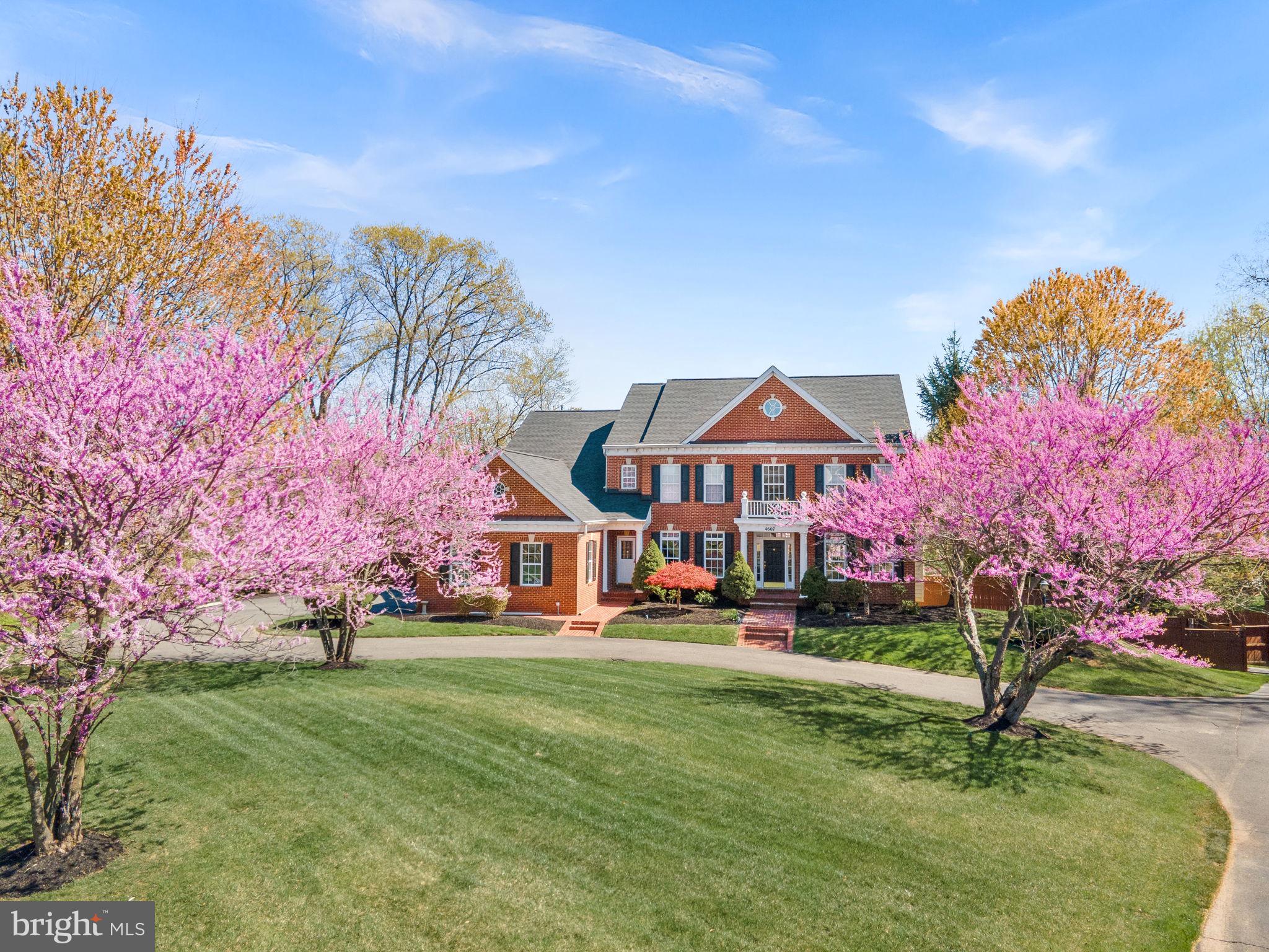 ROBERTSON FARM - Residential