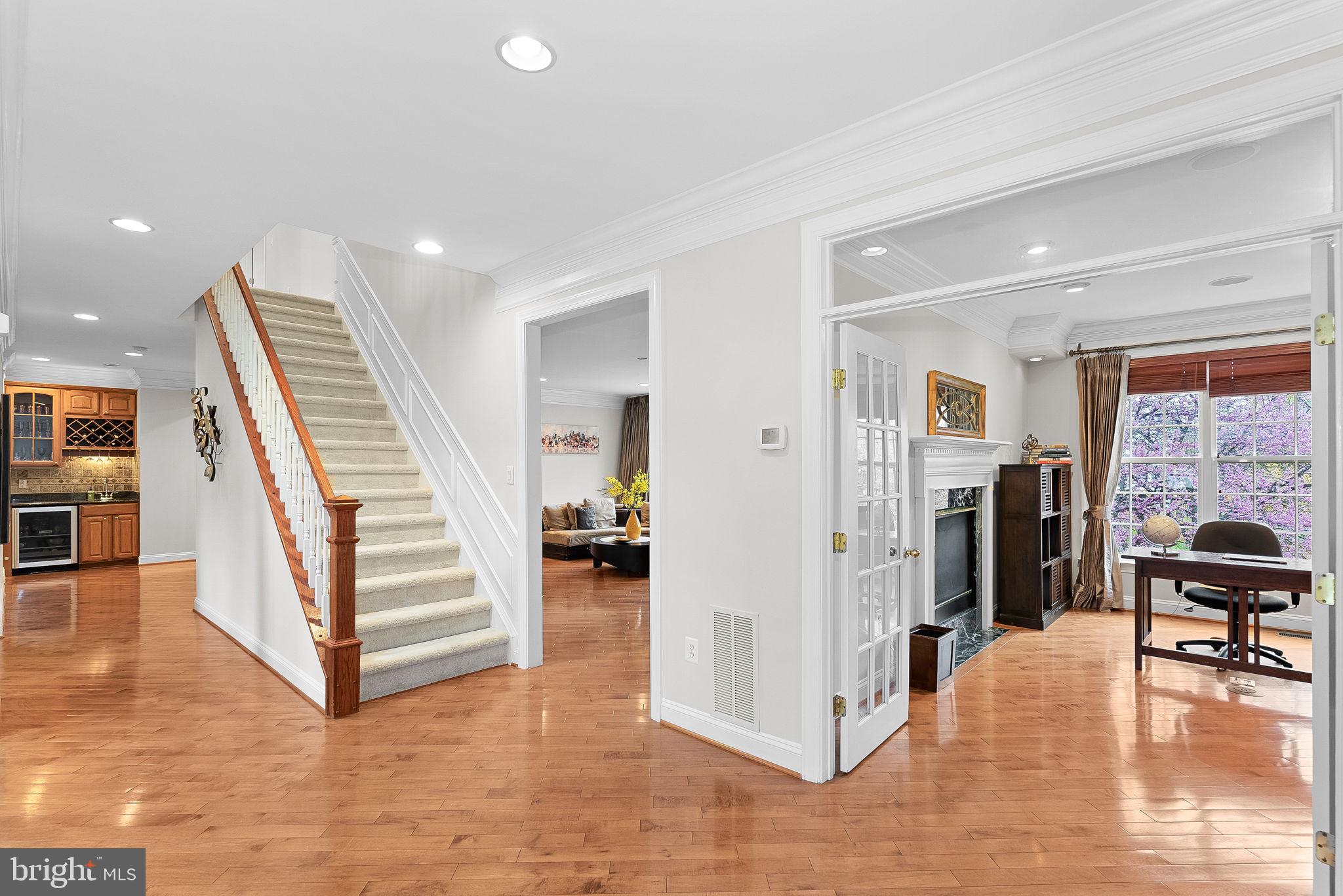 ROBERTSON FARM - Residential