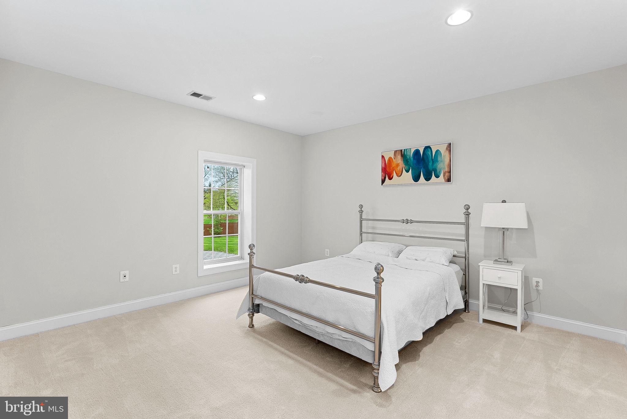 ROBERTSON FARM - Residential