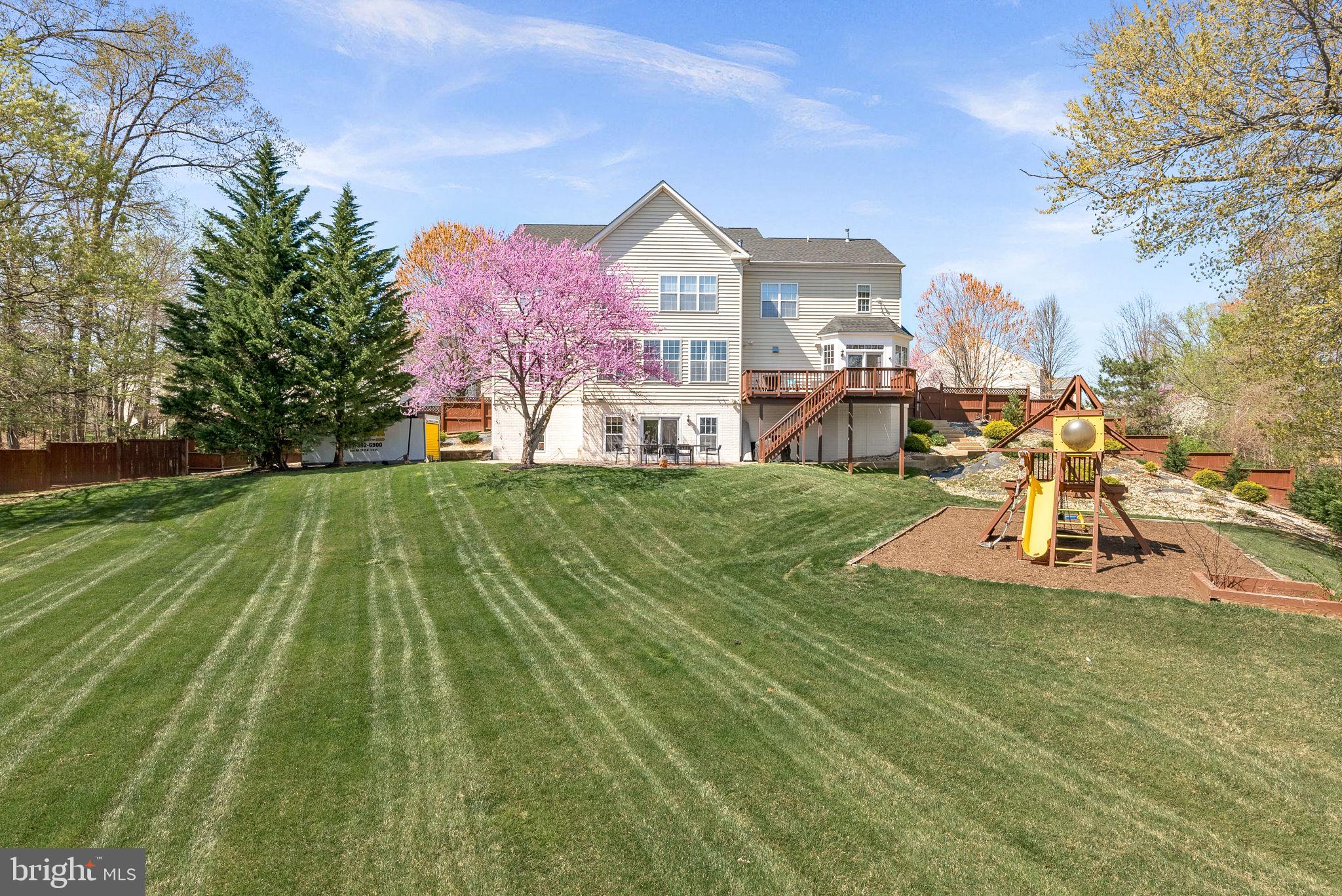 ROBERTSON FARM - Residential