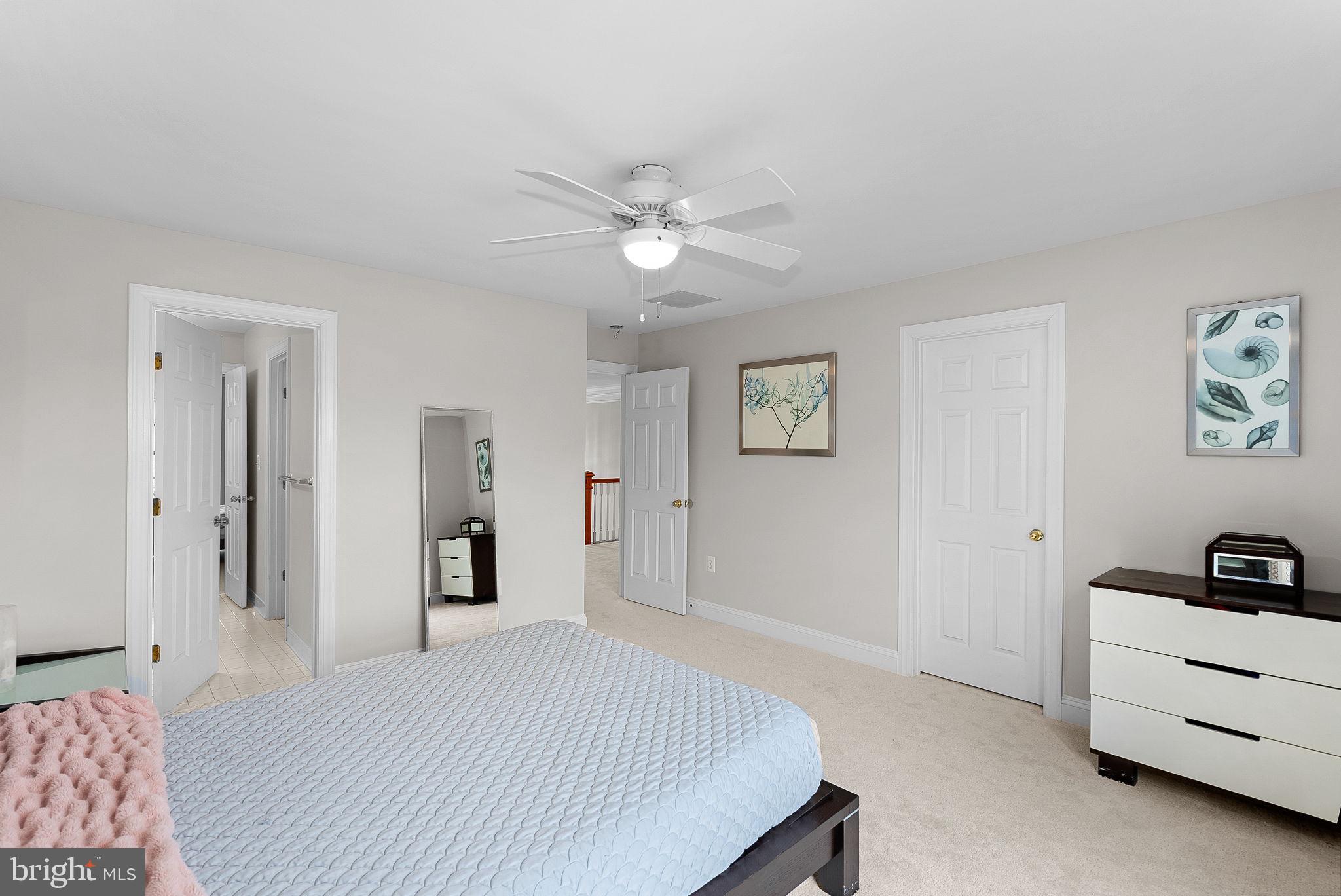 ROBERTSON FARM - Residential