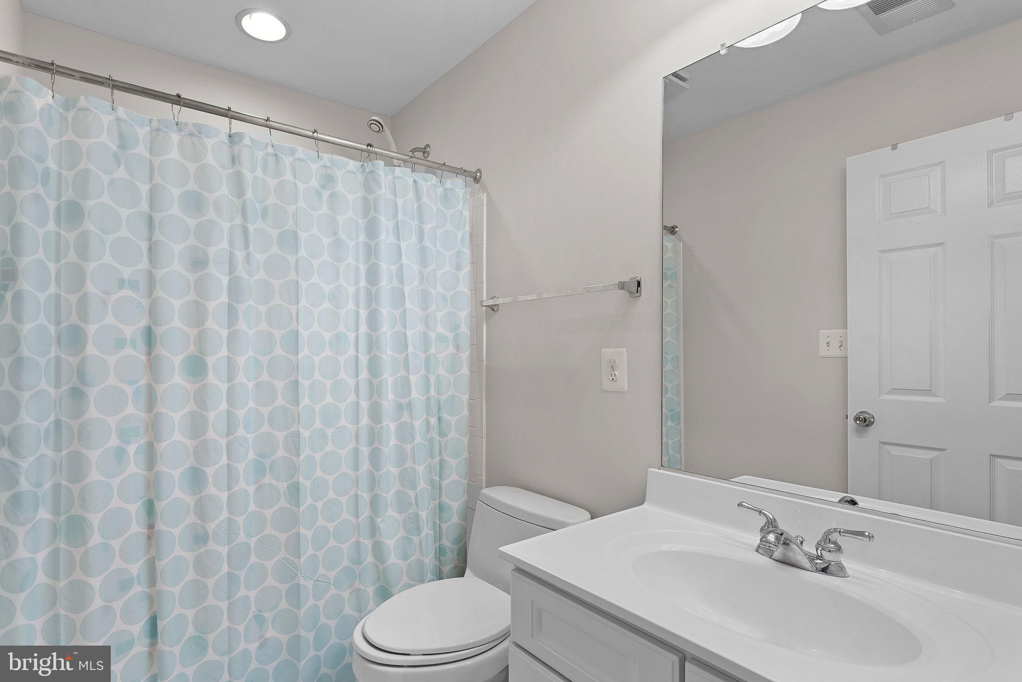 ROBERTSON FARM - Residential