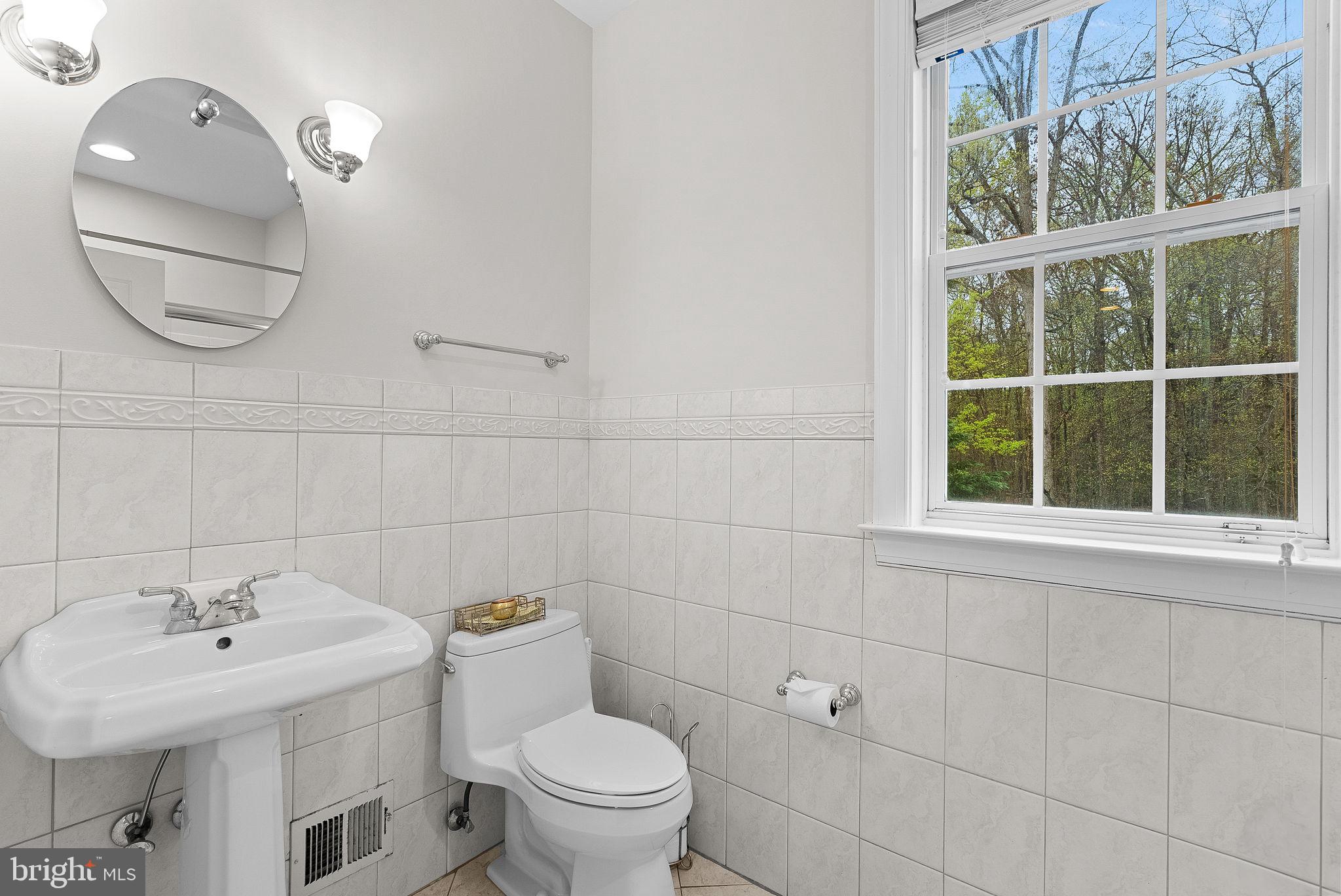 ROBERTSON FARM - Residential