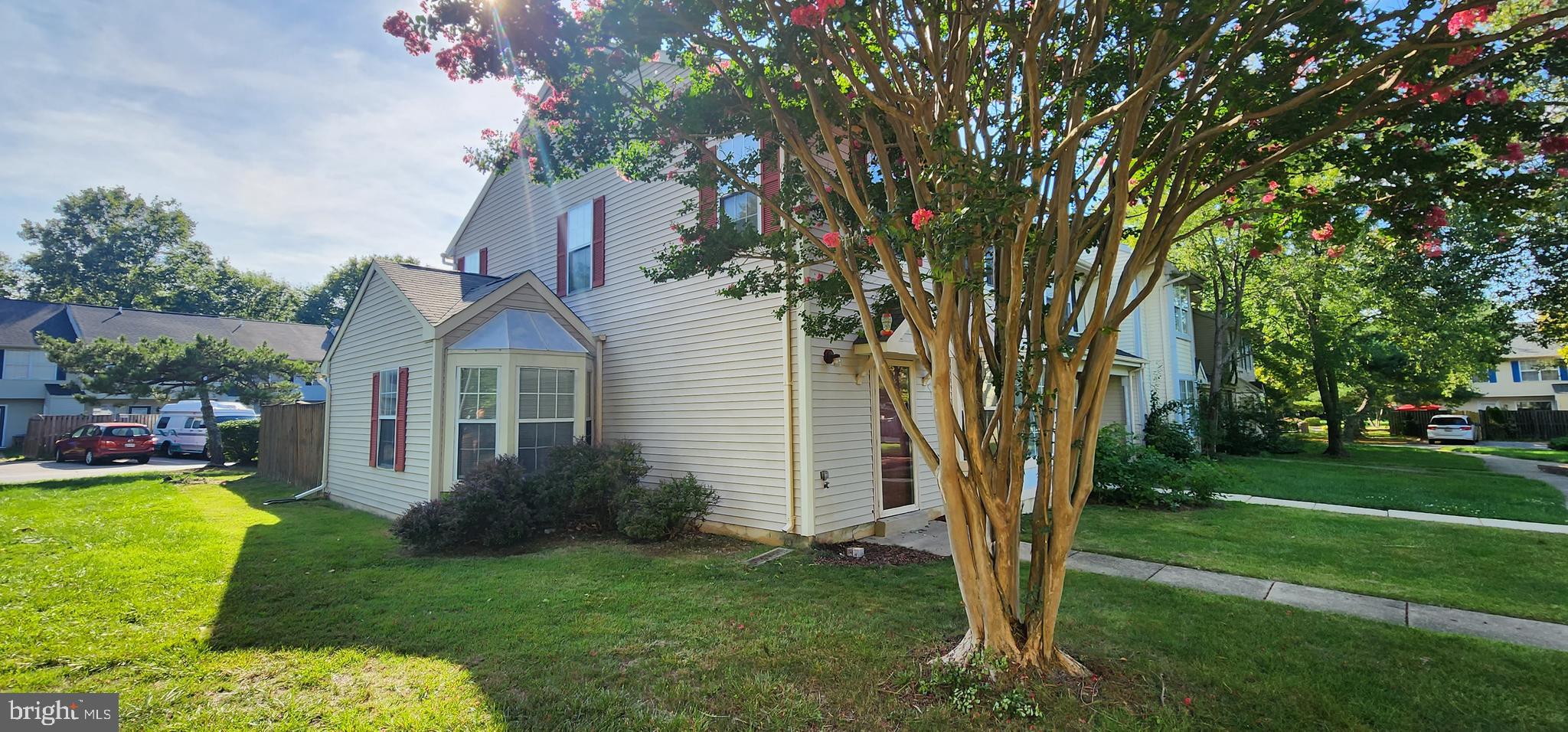 ST CHARLES SUB - HAMPSHIRE - Residential Lease