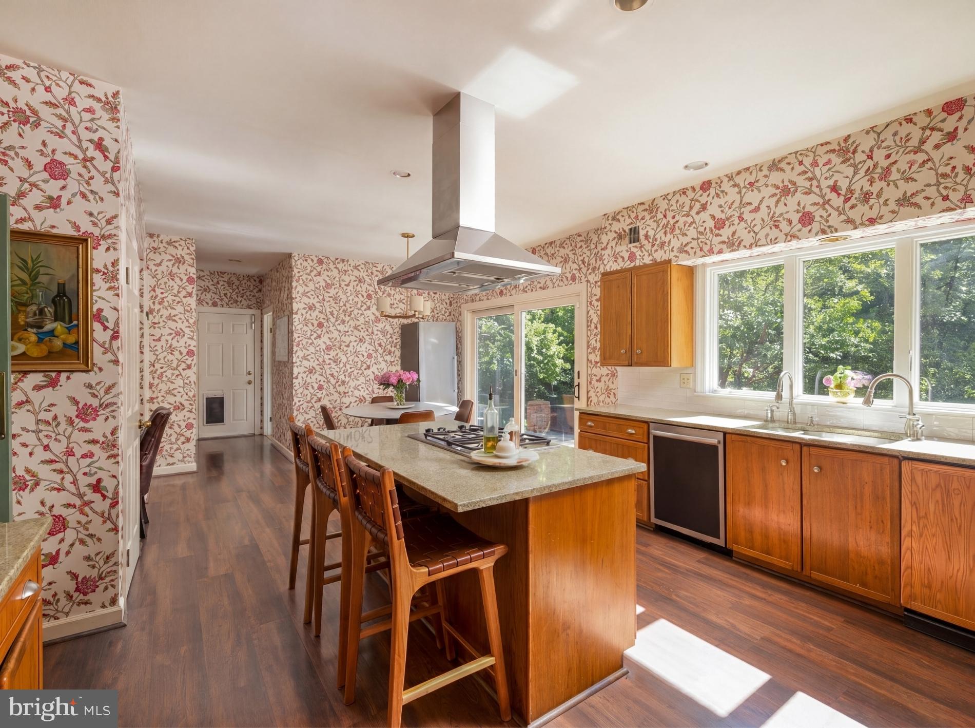 POTOMAC FALLS - Residential
