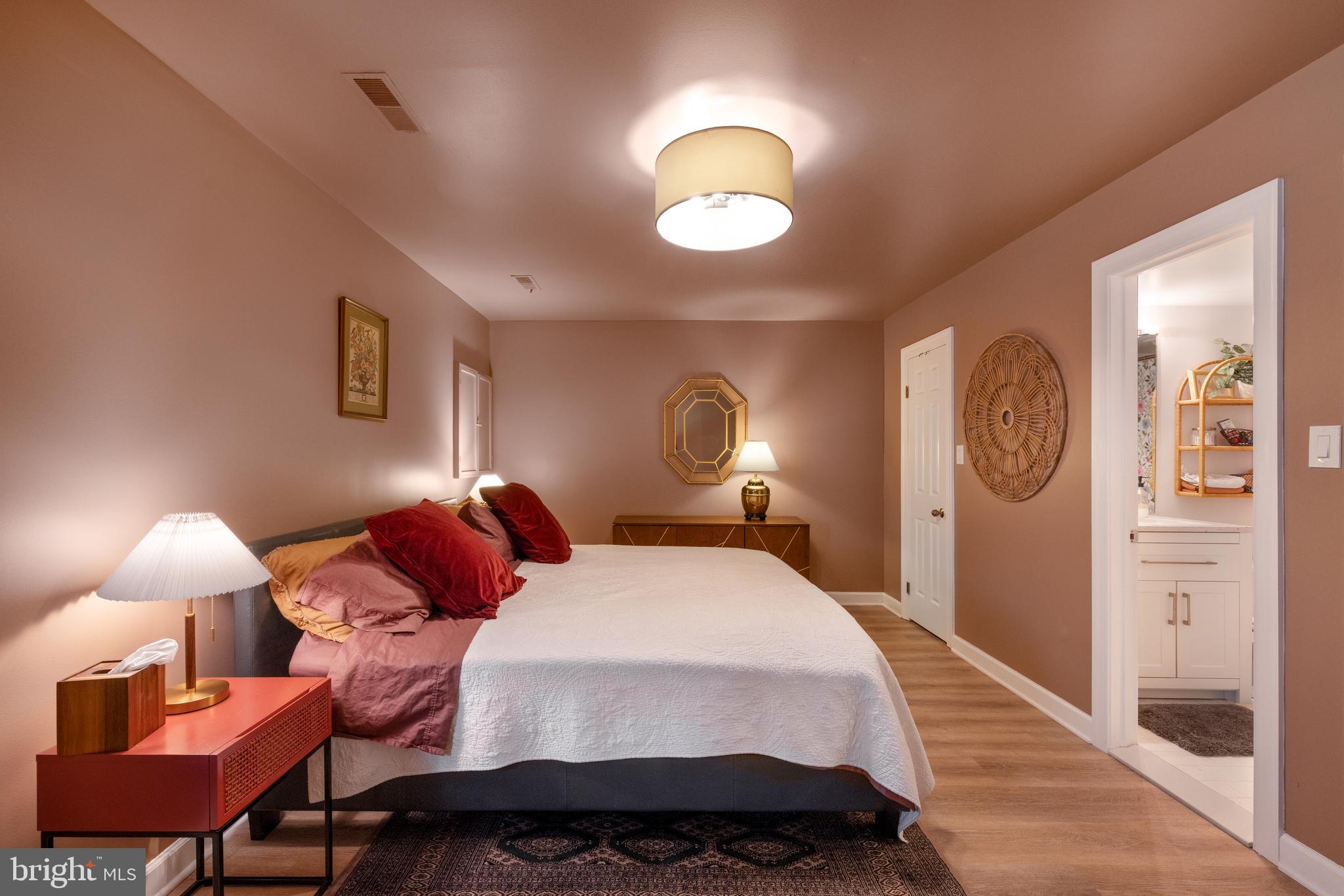 POTOMAC FALLS - Residential