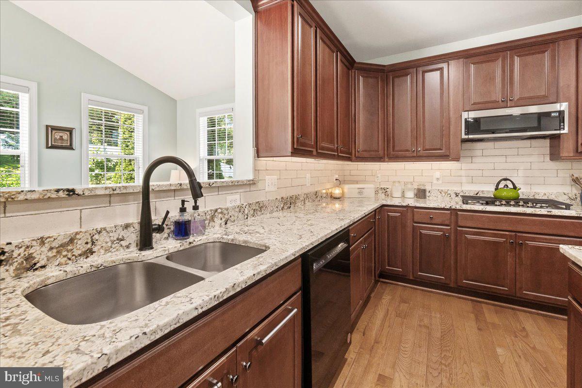 CRAIGHILL ESTATES - Residential