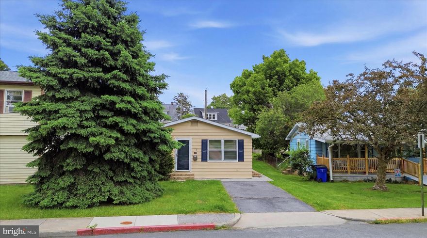 Cute one story home on quiet street in Southend and close to CIty Park.  New roof on house and shed in rear; new flooring through out; freshly painted interior. Three bedrooms, 1 bath; washer and dryer, central air.