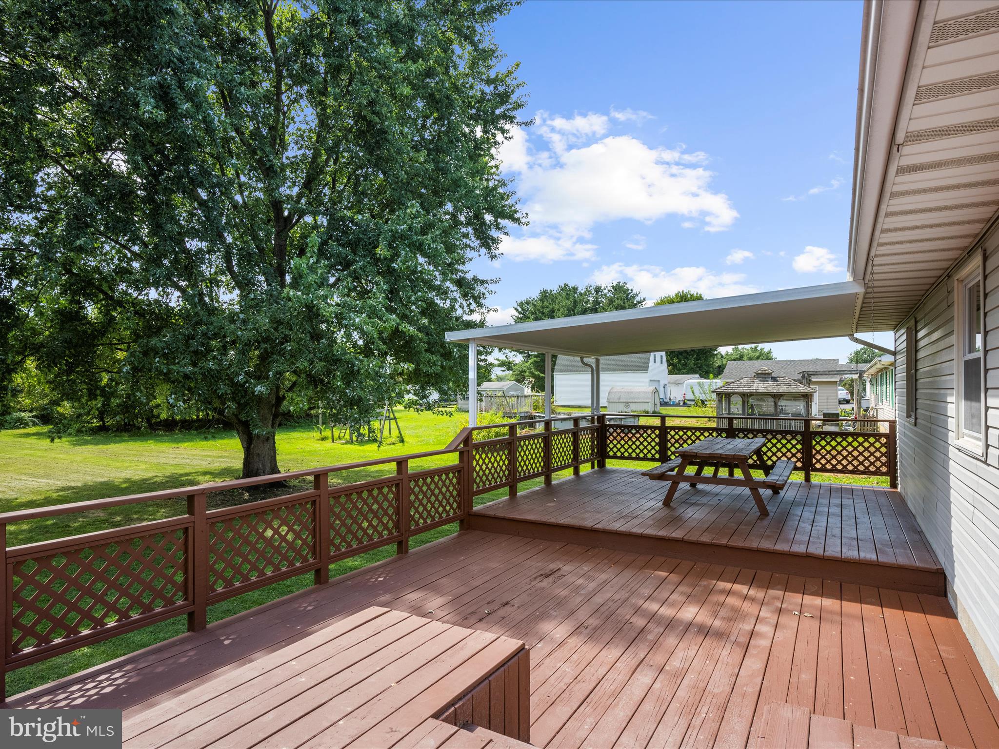 RISING SUN - Residential