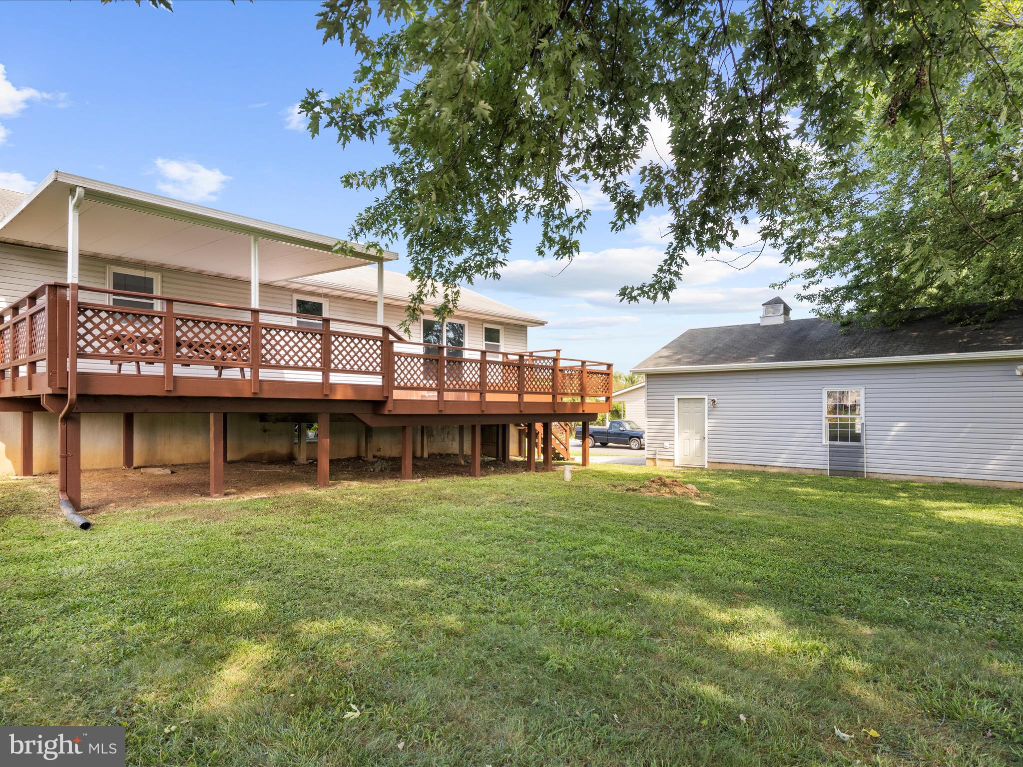 RISING SUN - Residential