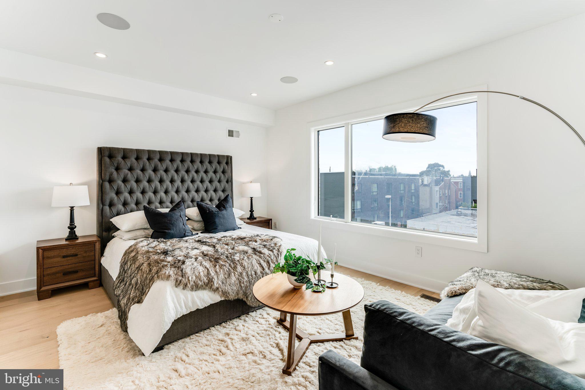 CENTER CITY - Residential