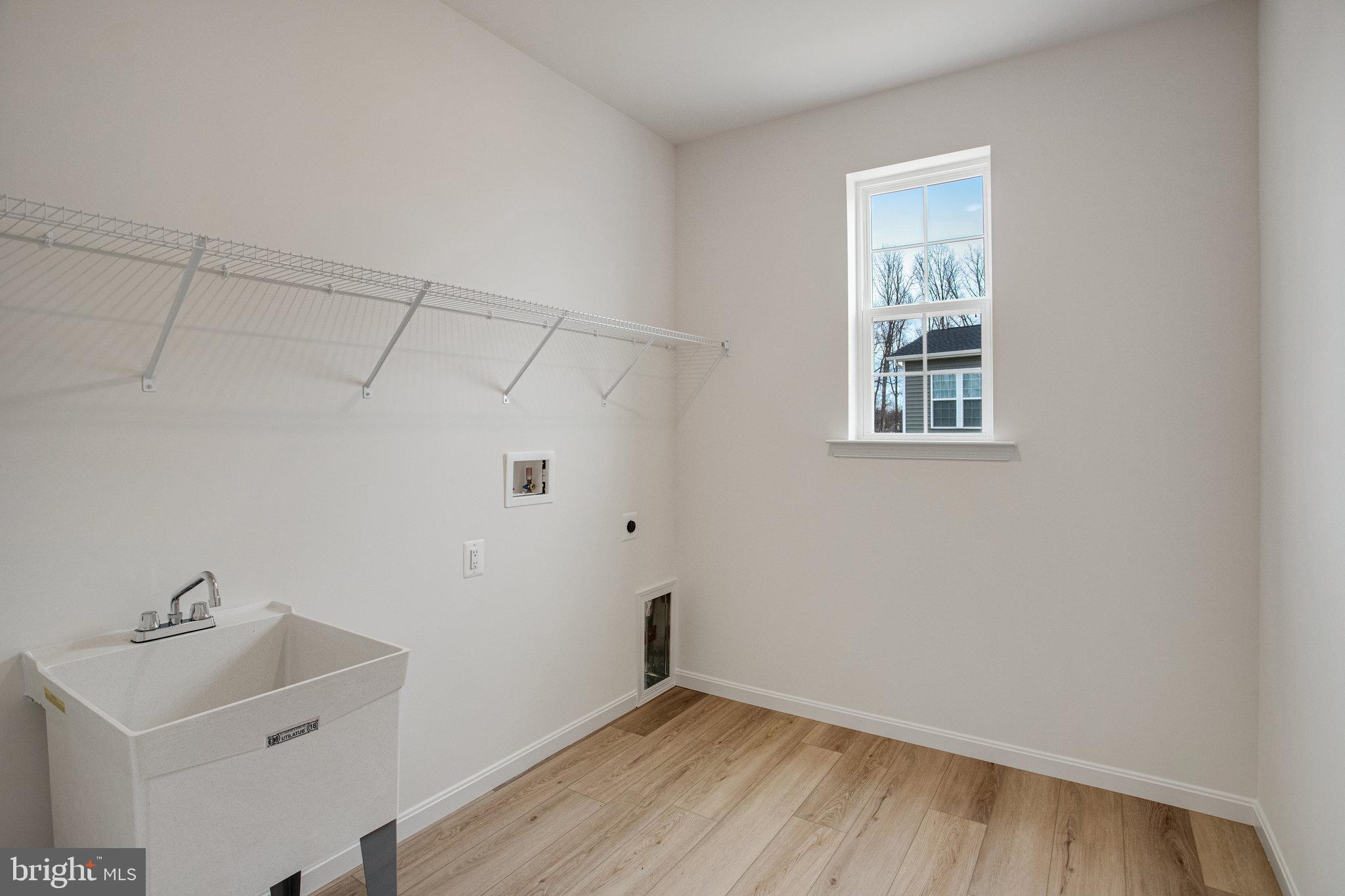 WHITE OAK - Residential