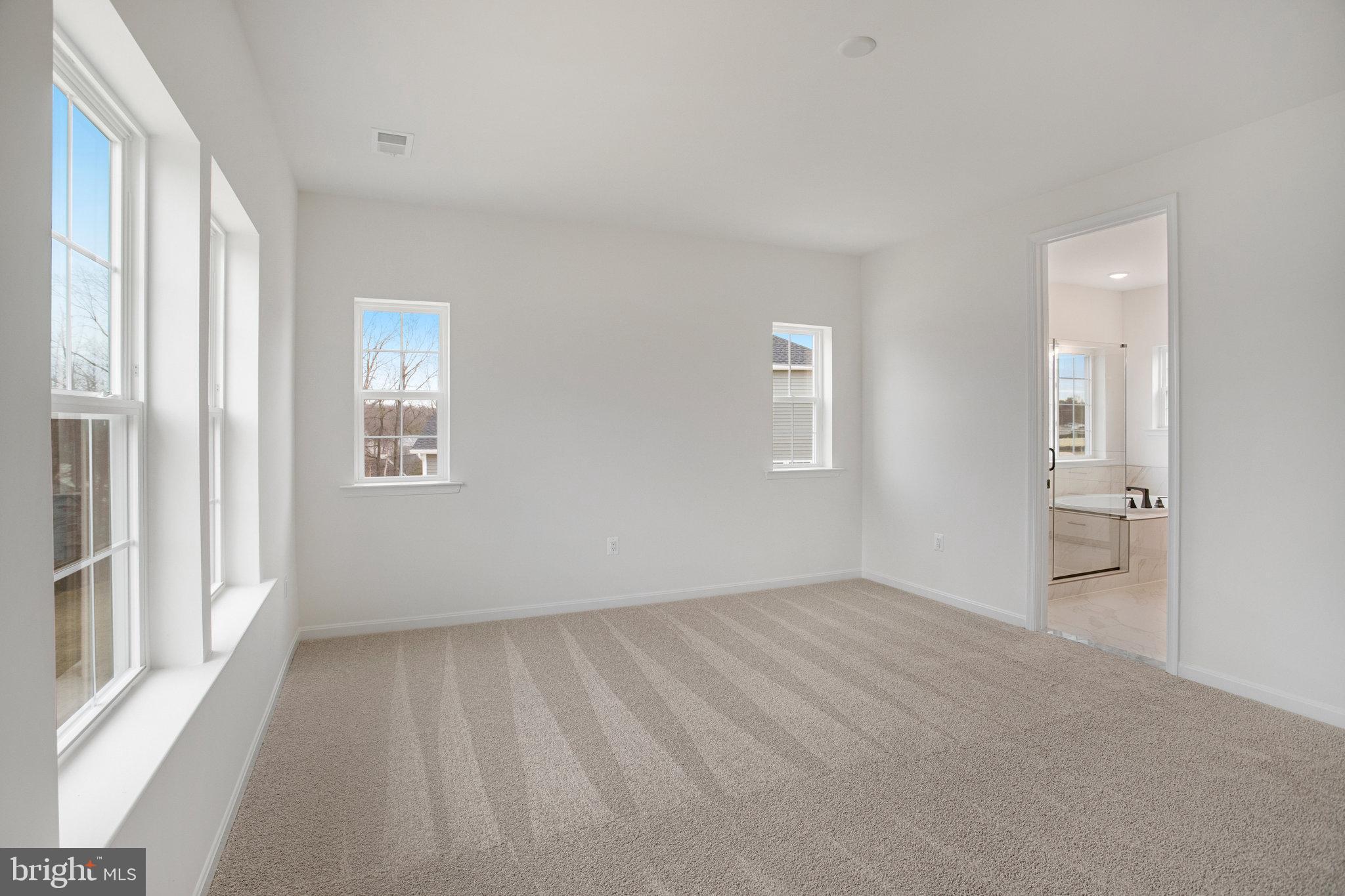 WHITE OAK - Residential