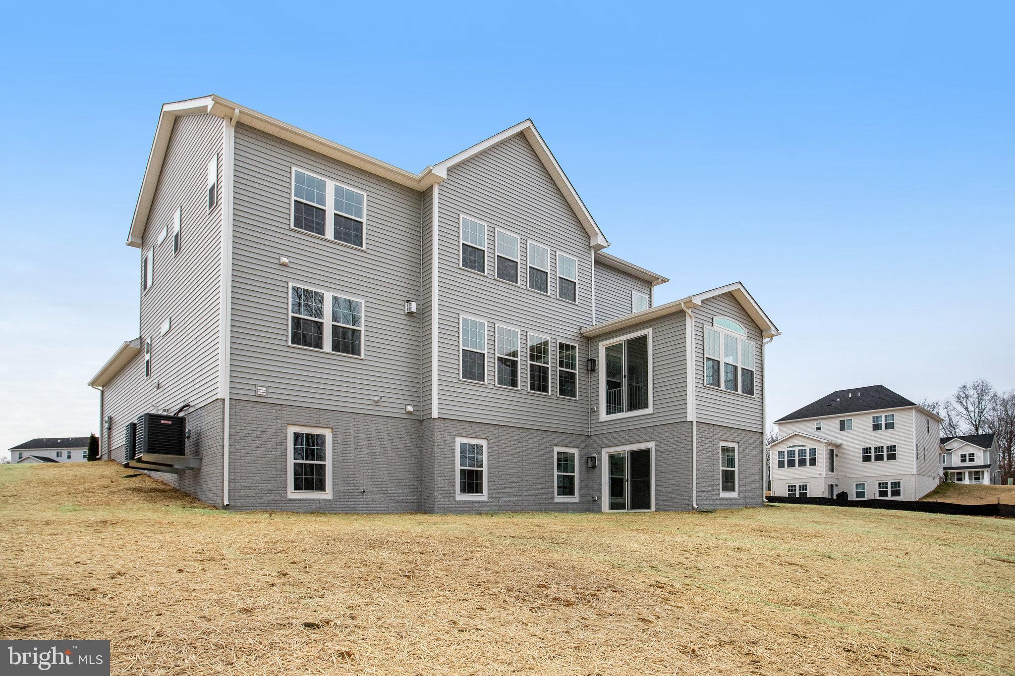 WHITE OAK - Residential