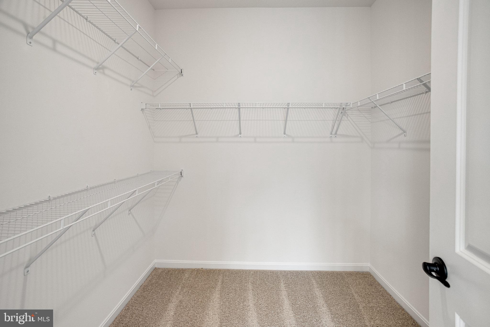 WHITE OAK - Residential