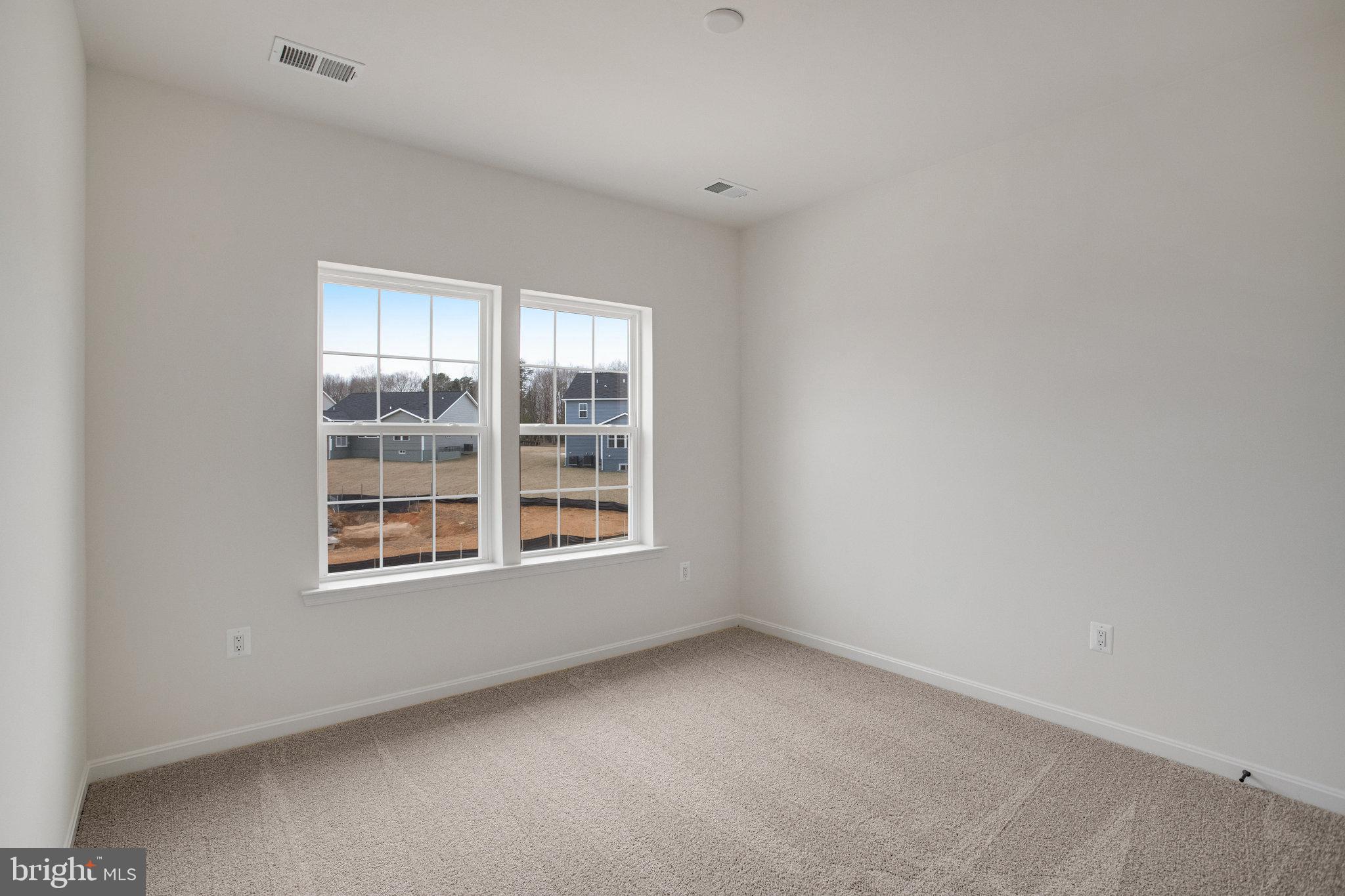 WHITE OAK - Residential