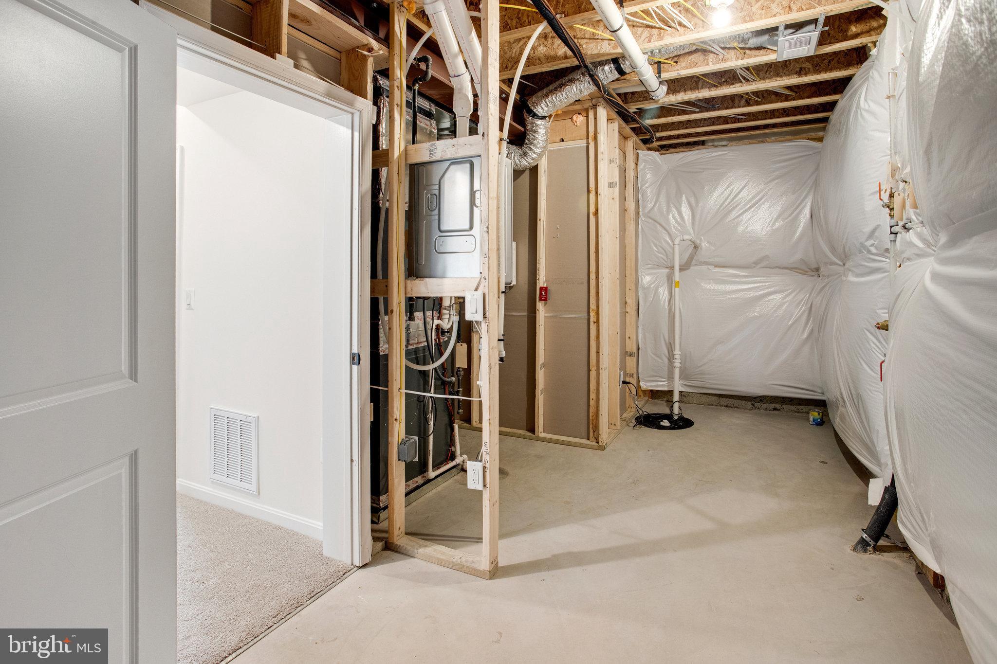 WHITE OAK - Residential