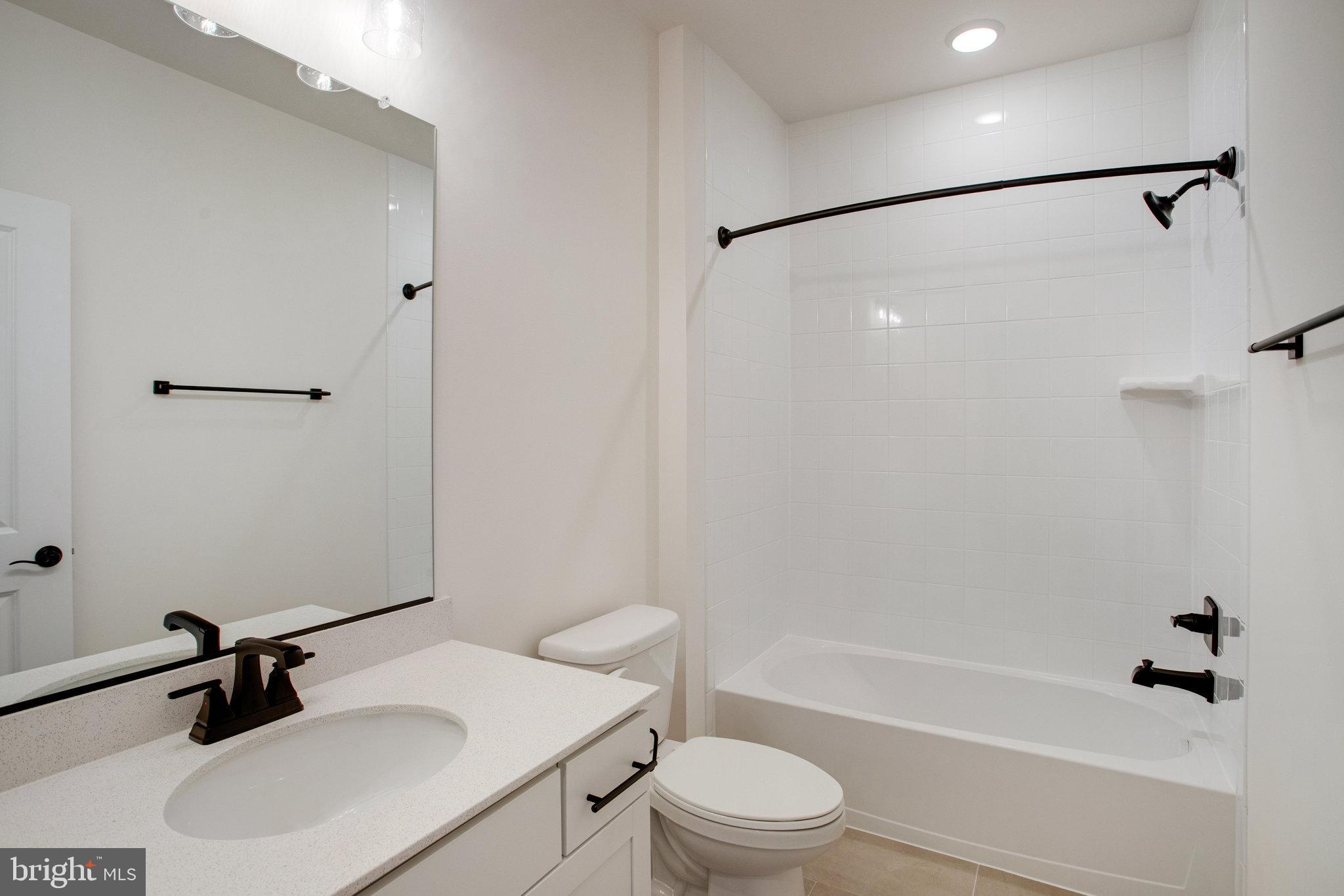 WHITE OAK - Residential