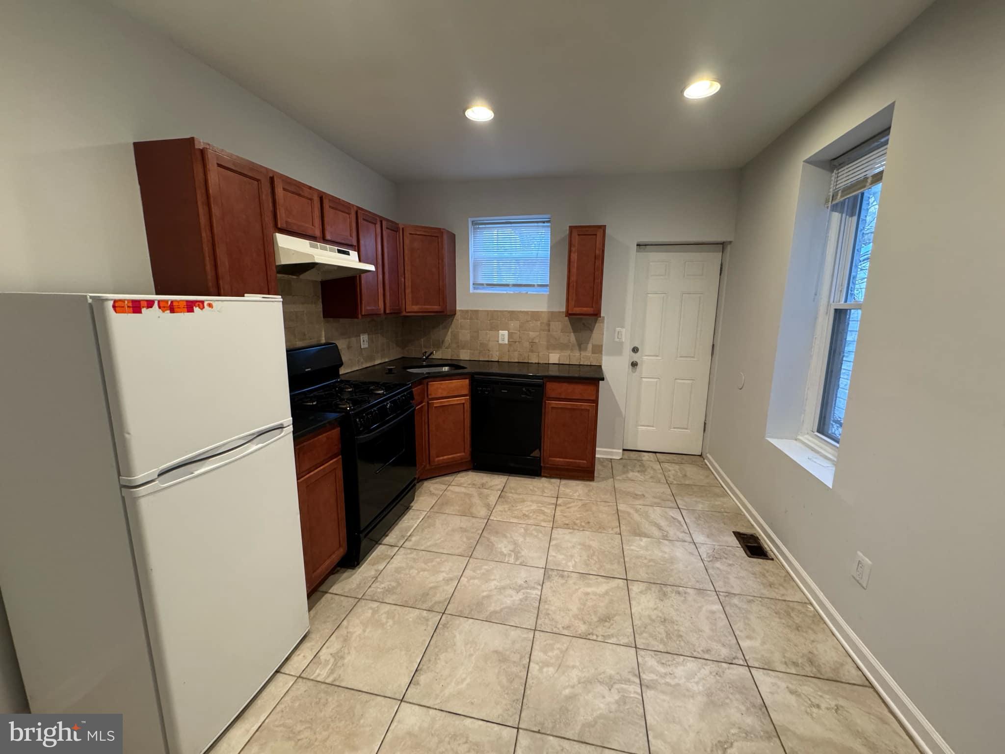 COBBS CREEK - Residential Lease