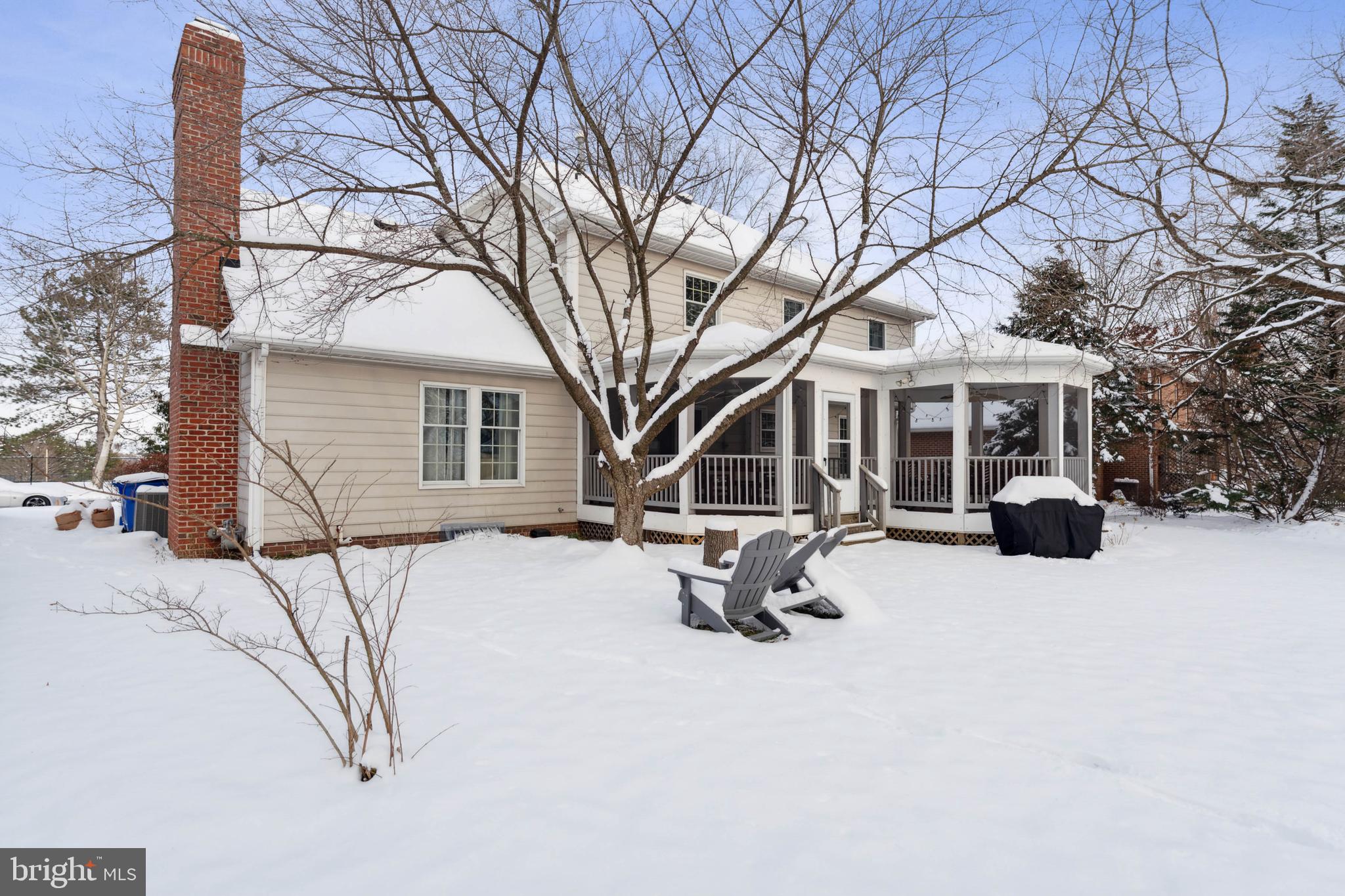 WHITTIER POND - Residential