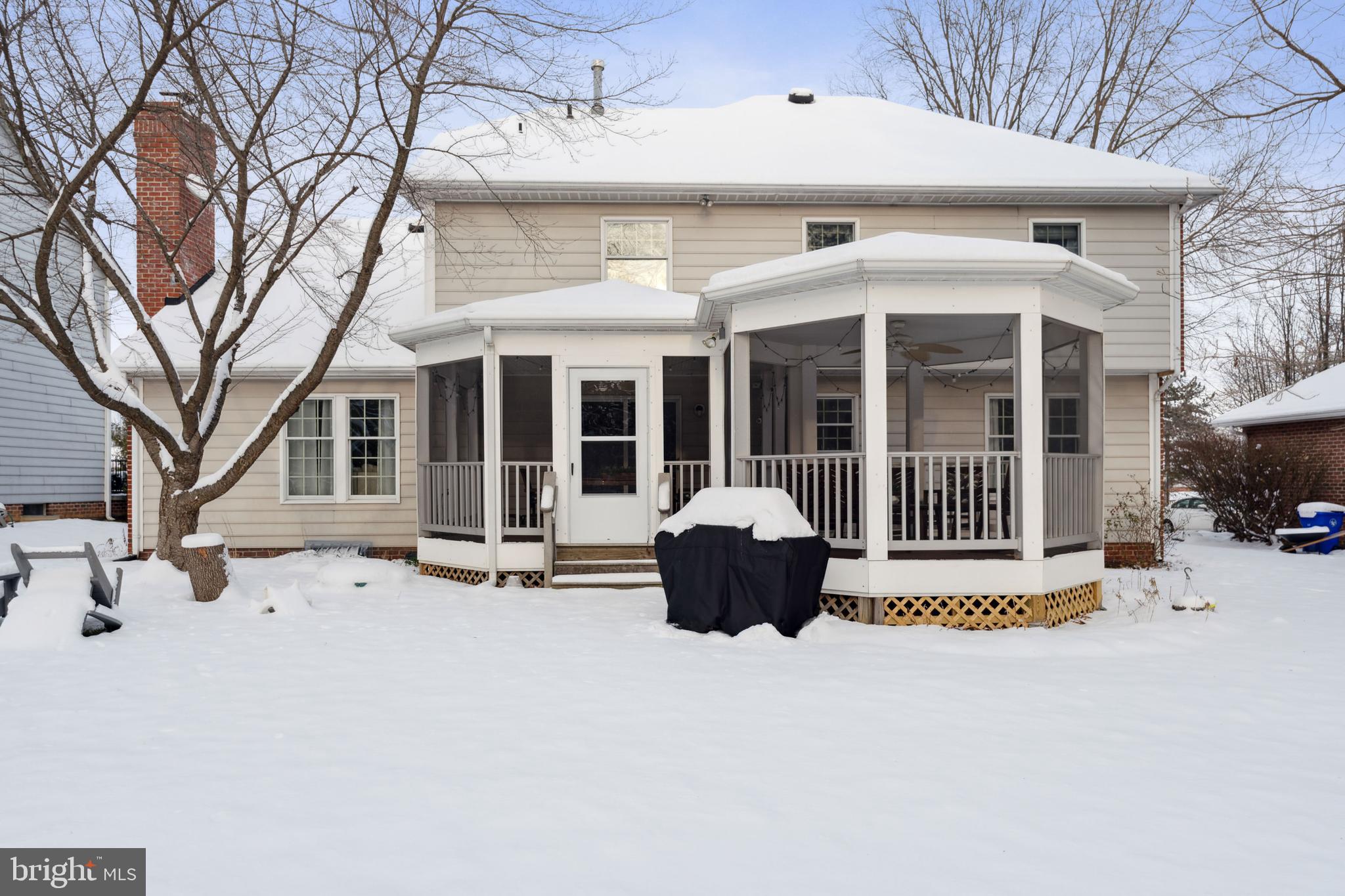 WHITTIER POND - Residential