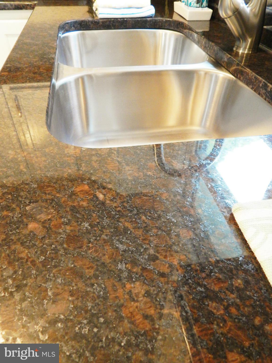 SHEARWOOD - Residential