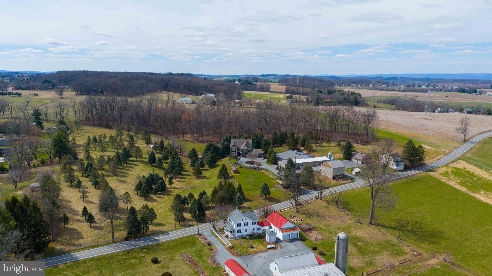 841 STRACKS DAM ROAD