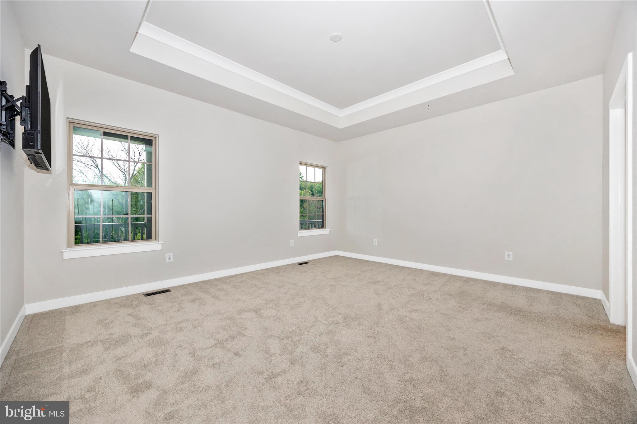 HAMPTONS - Residential