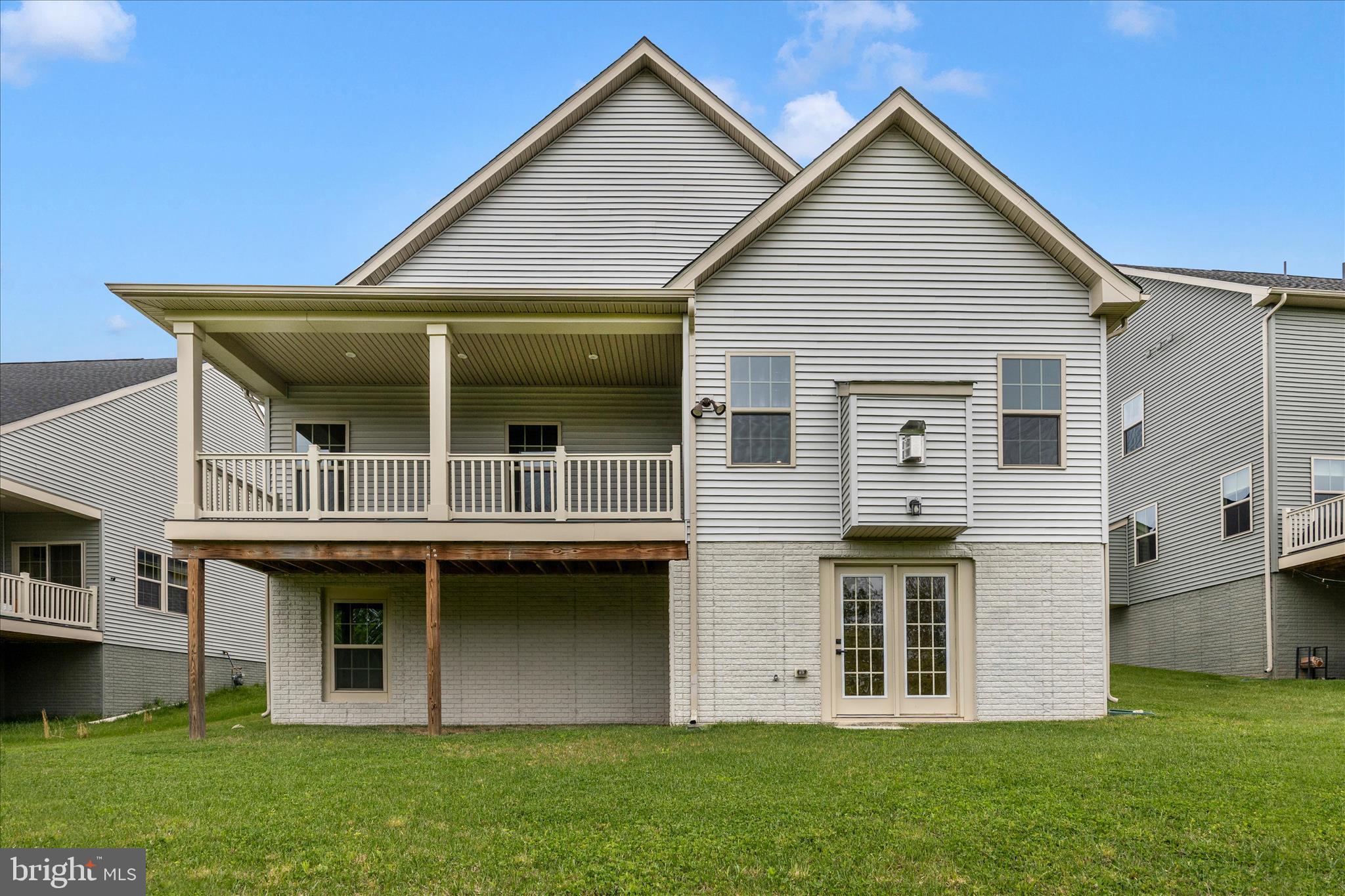 HAMPTONS - Residential