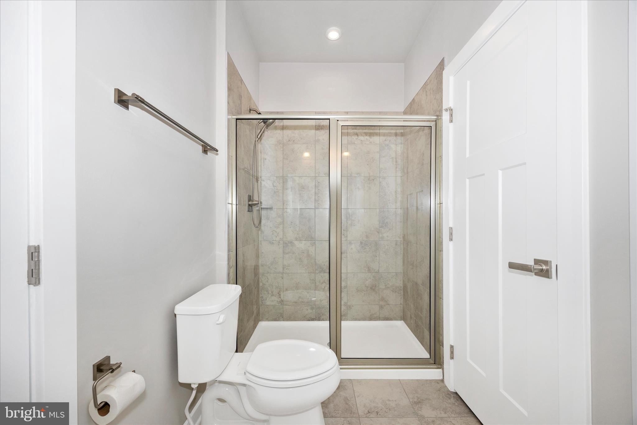 HAMPTONS - Residential