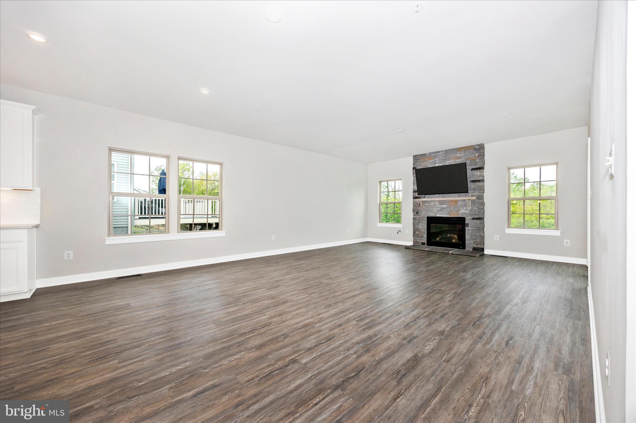 HAMPTONS - Residential