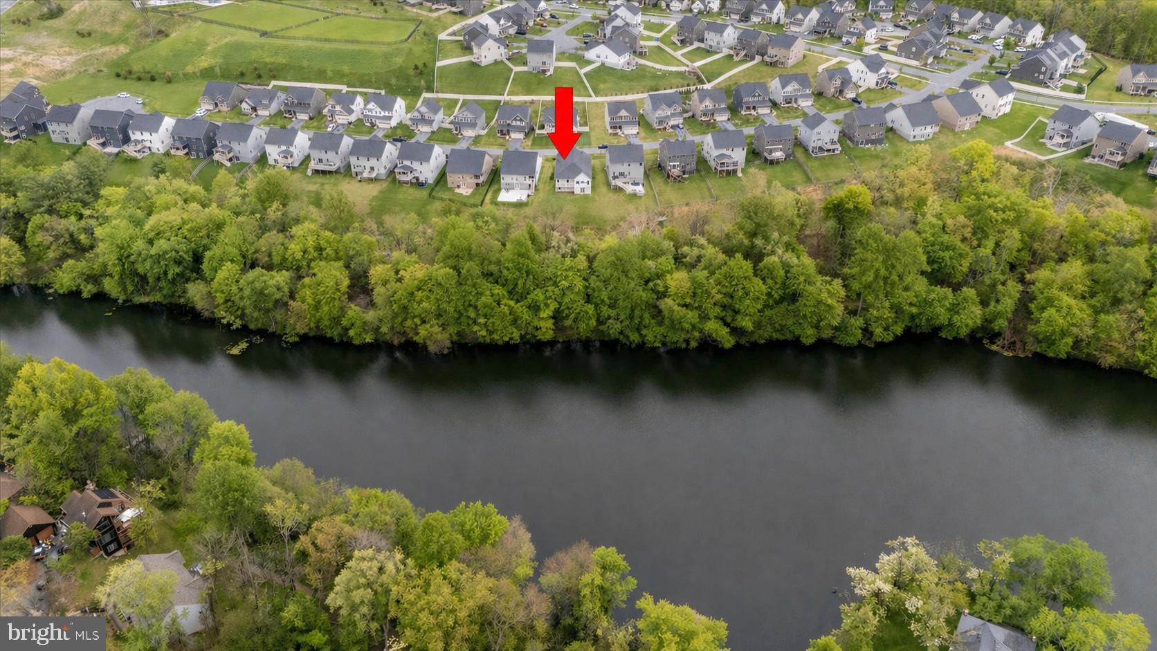 HAMPTONS - Residential