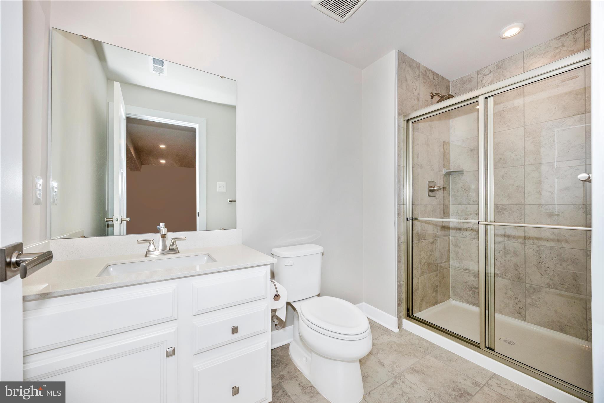 HAMPTONS - Residential