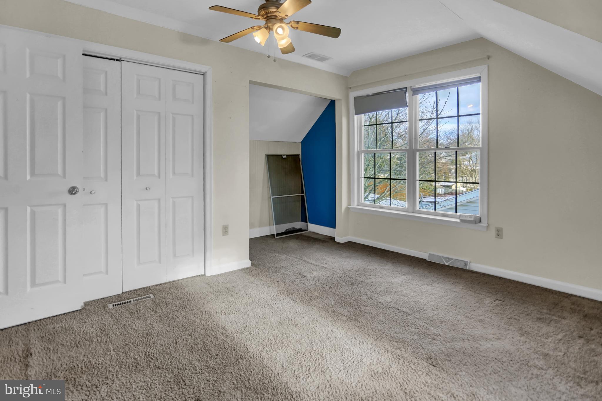 FRANKLIN SQUARE - Residential