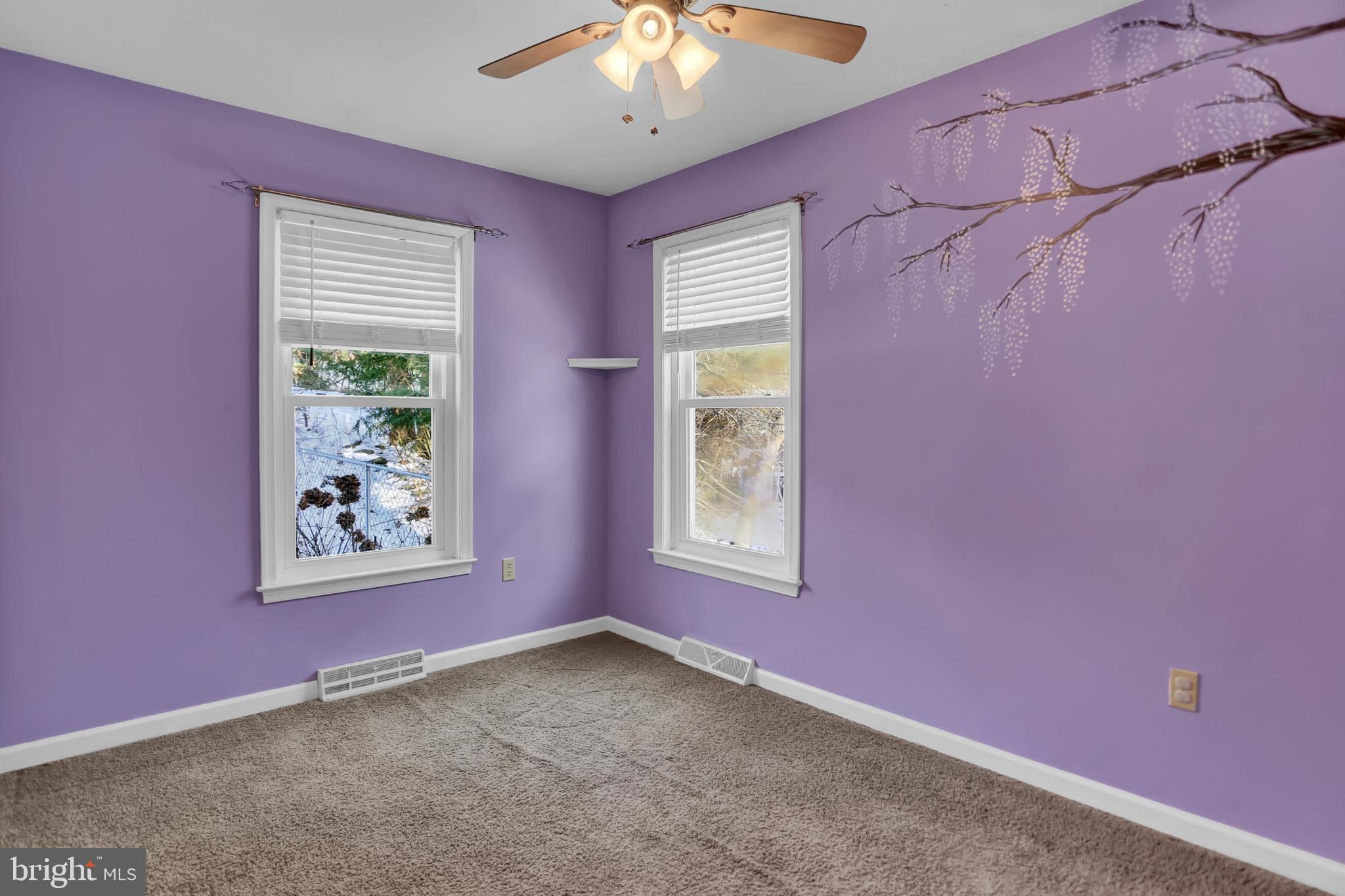 FRANKLIN SQUARE - Residential
