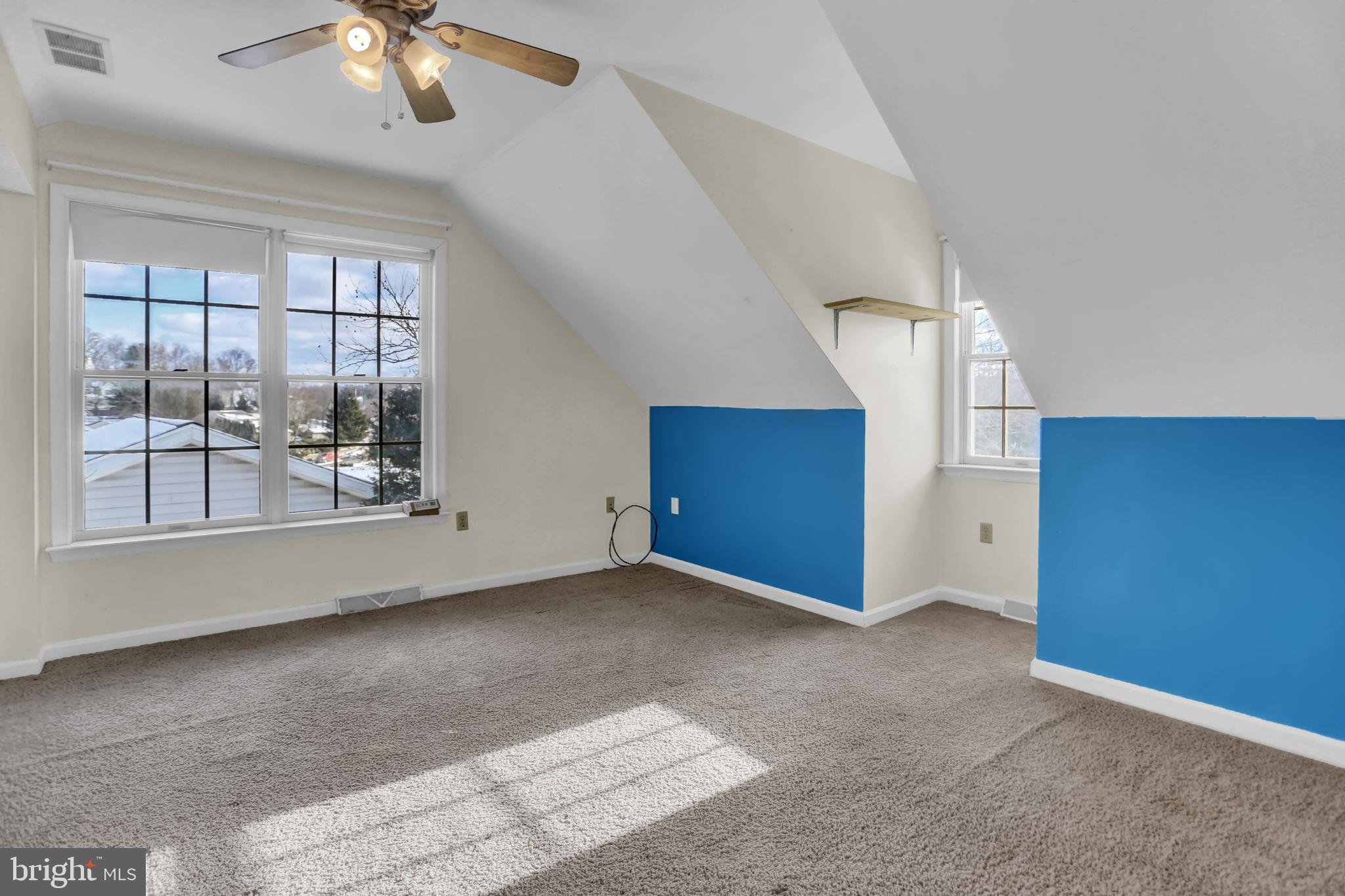 FRANKLIN SQUARE - Residential
