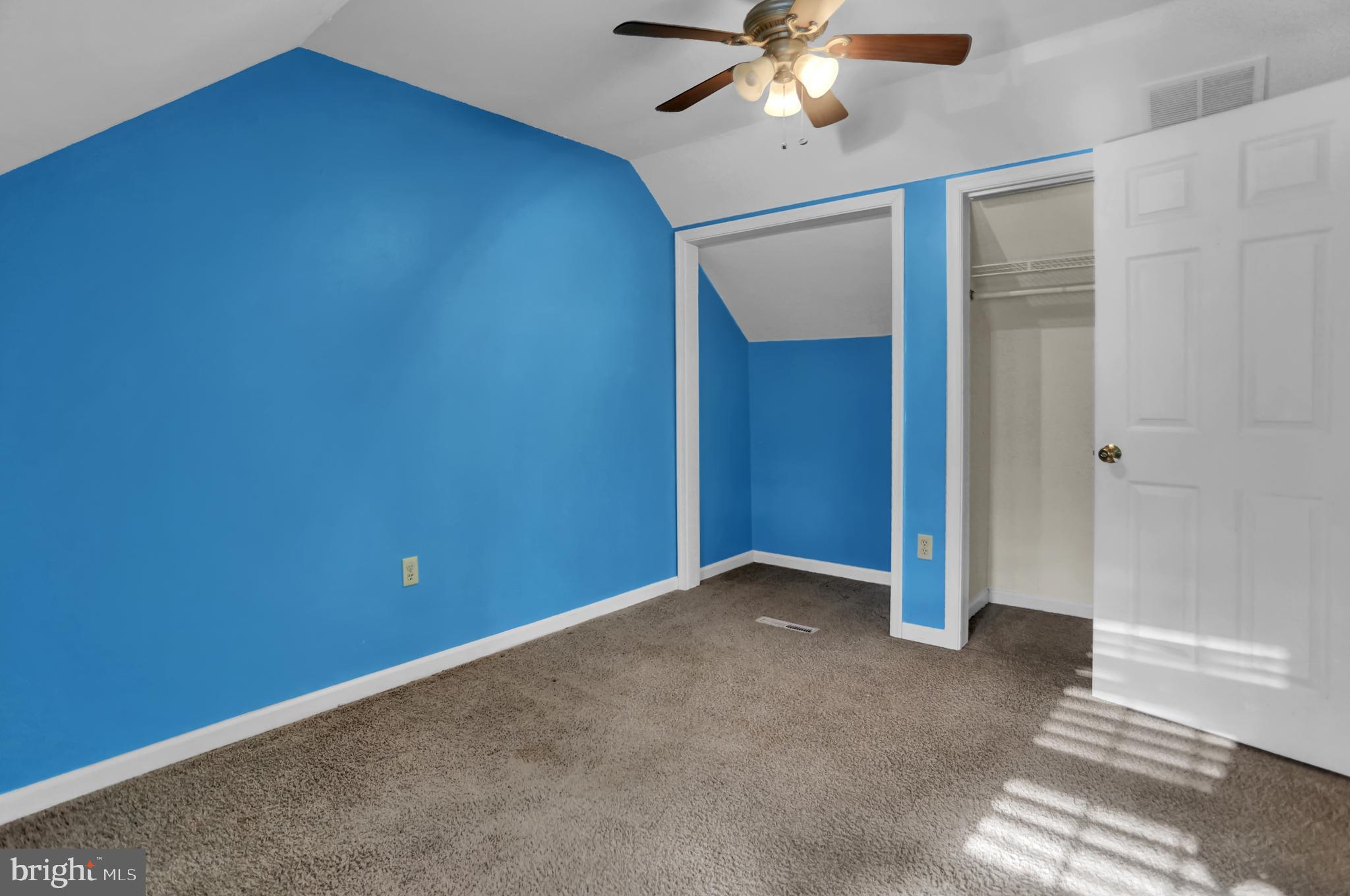 FRANKLIN SQUARE - Residential