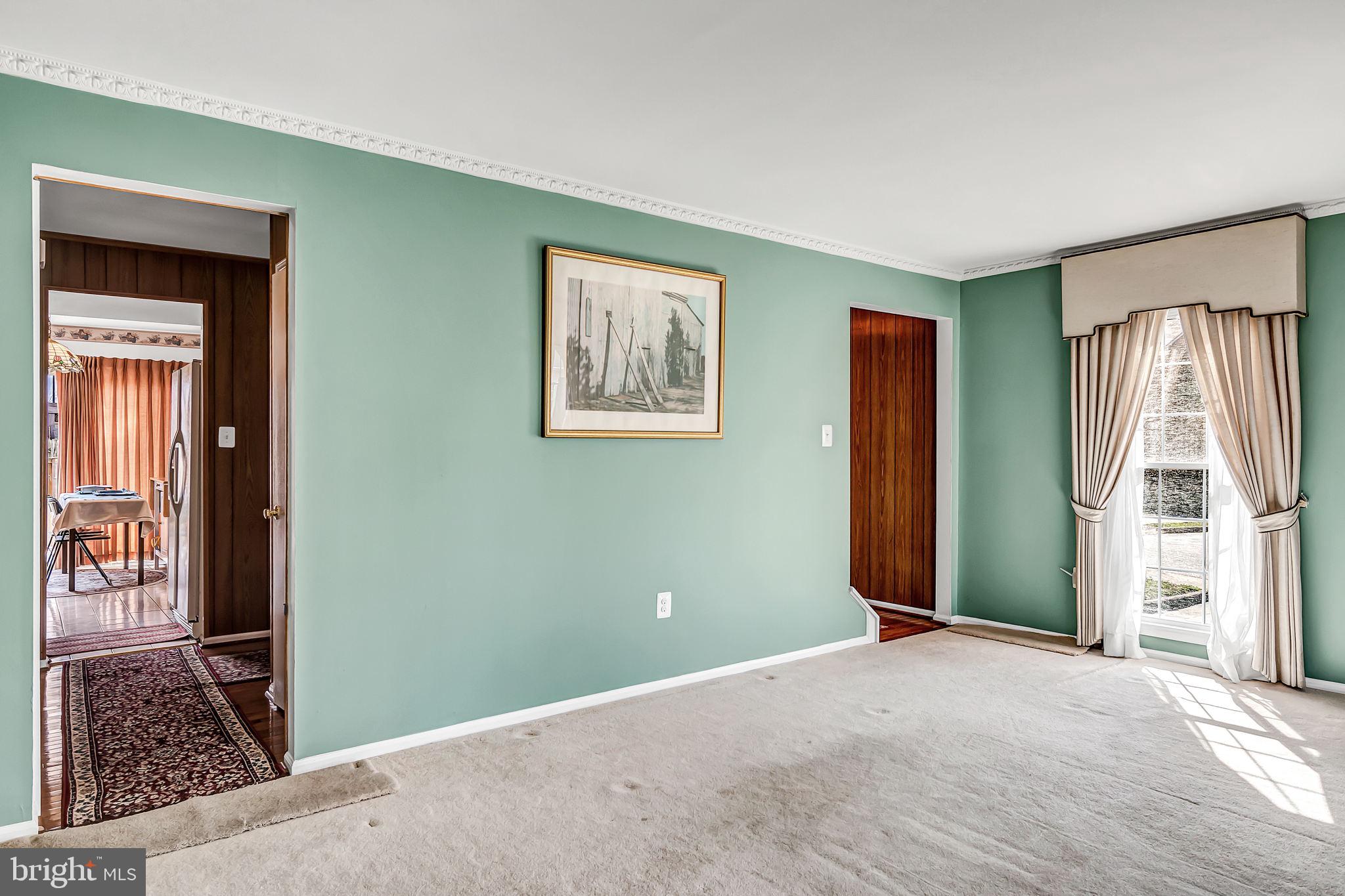 LAKE RIDGE/PROMONTRY OAK - Residential