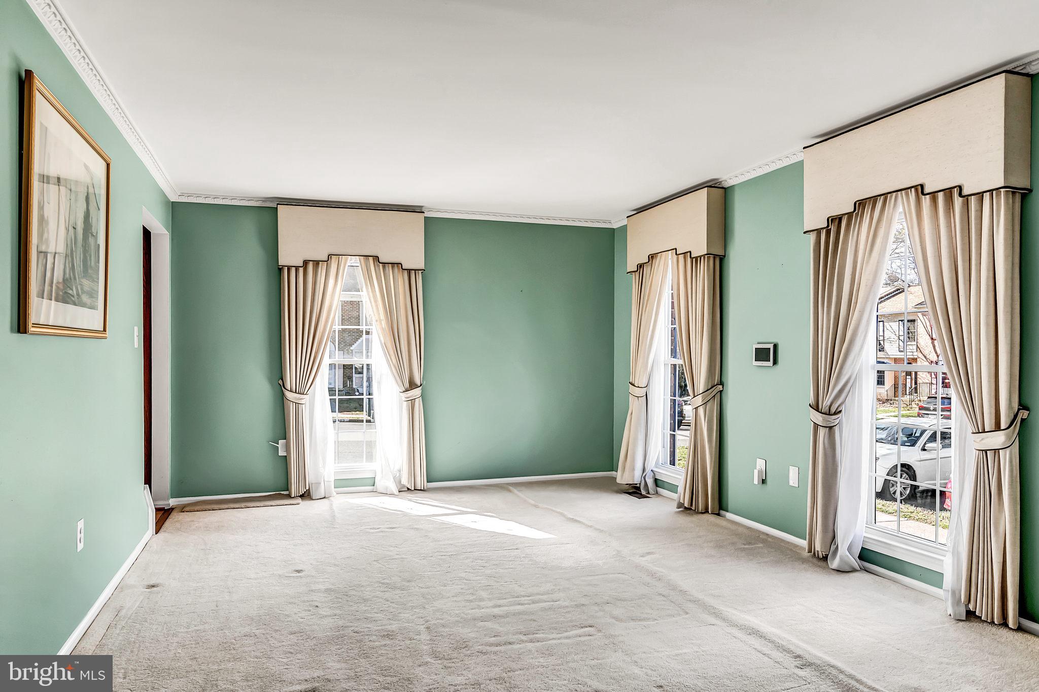 LAKE RIDGE/PROMONTRY OAK - Residential