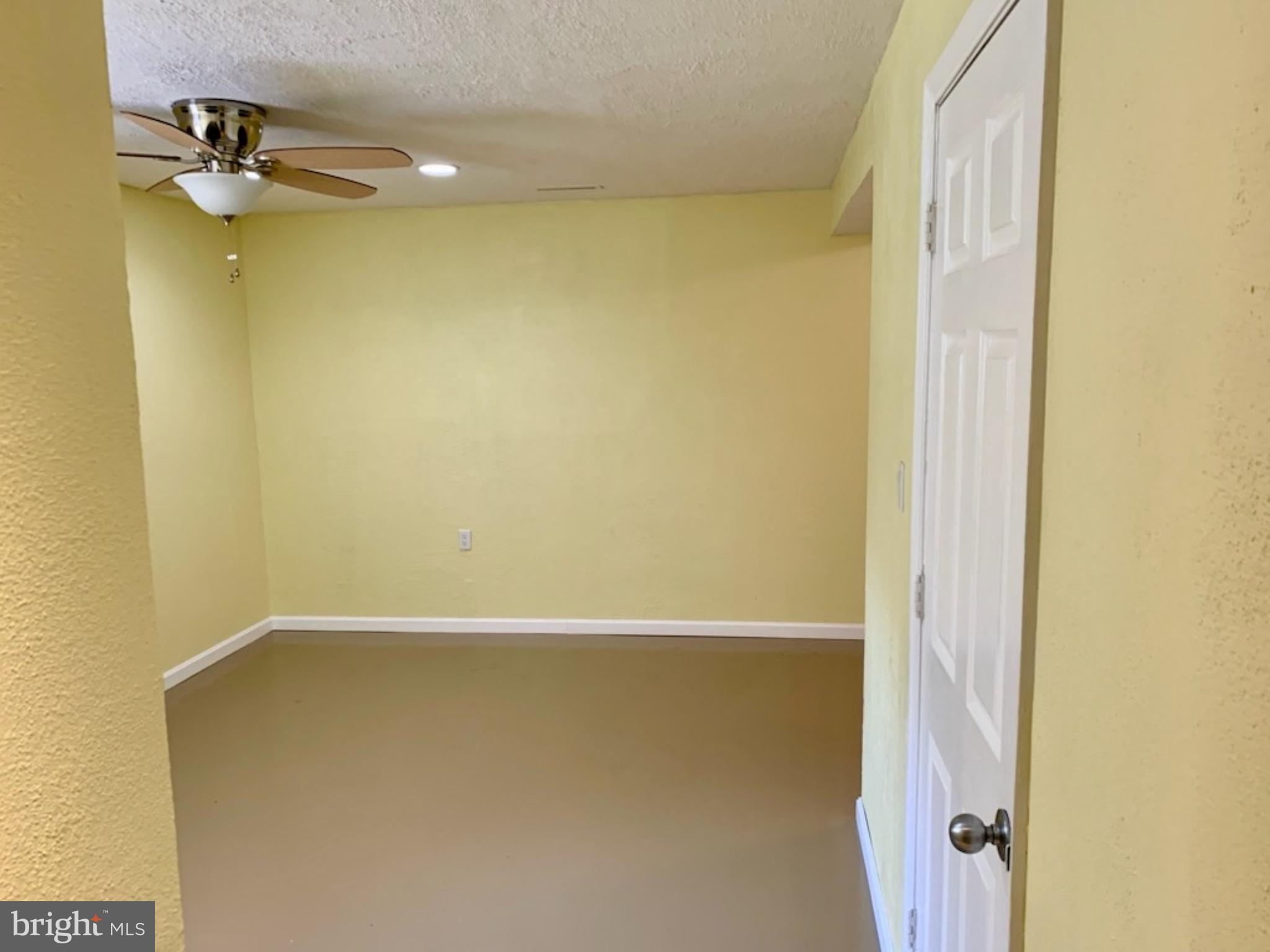 WHITE SANDS - Residential