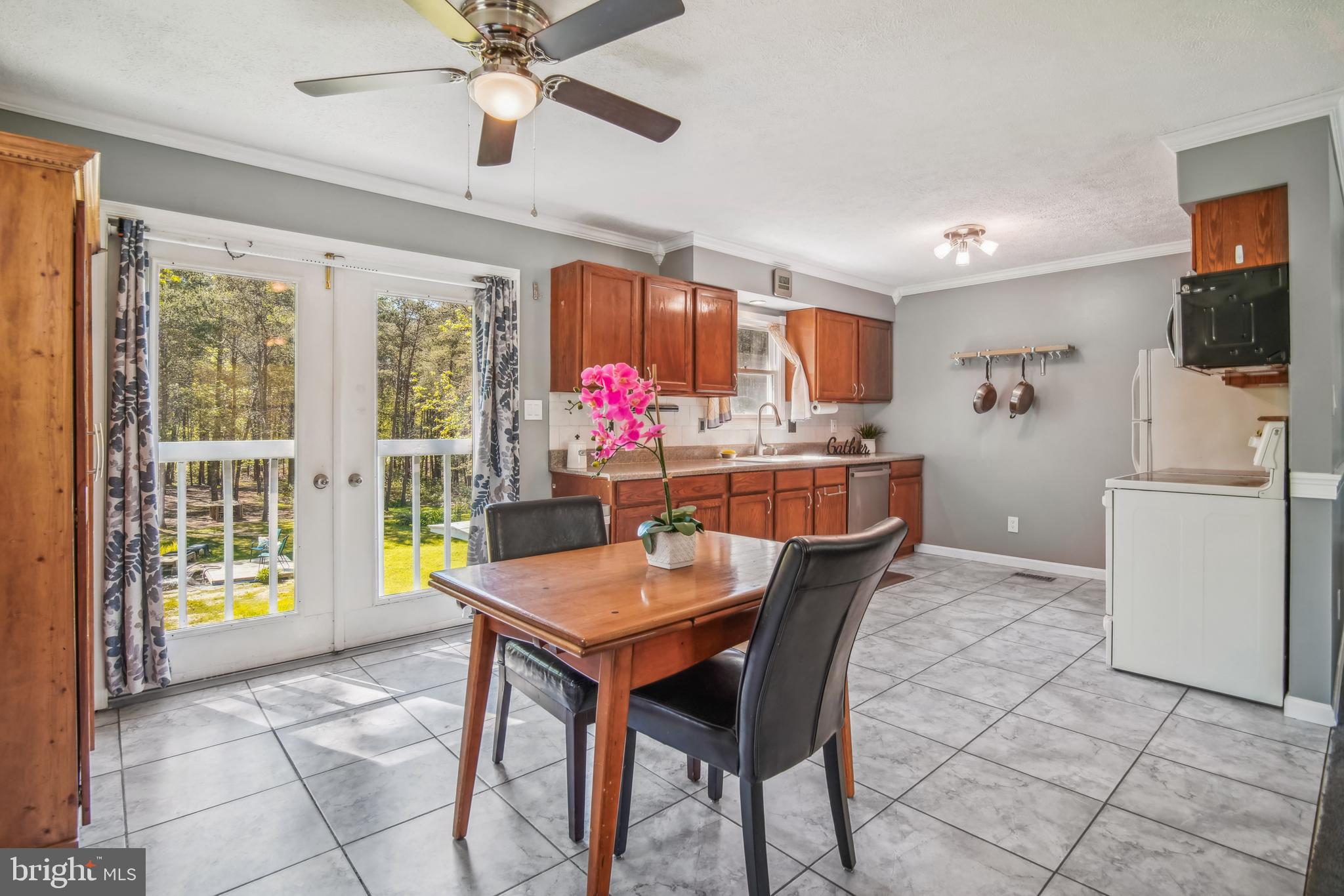 WHITE SANDS - Residential