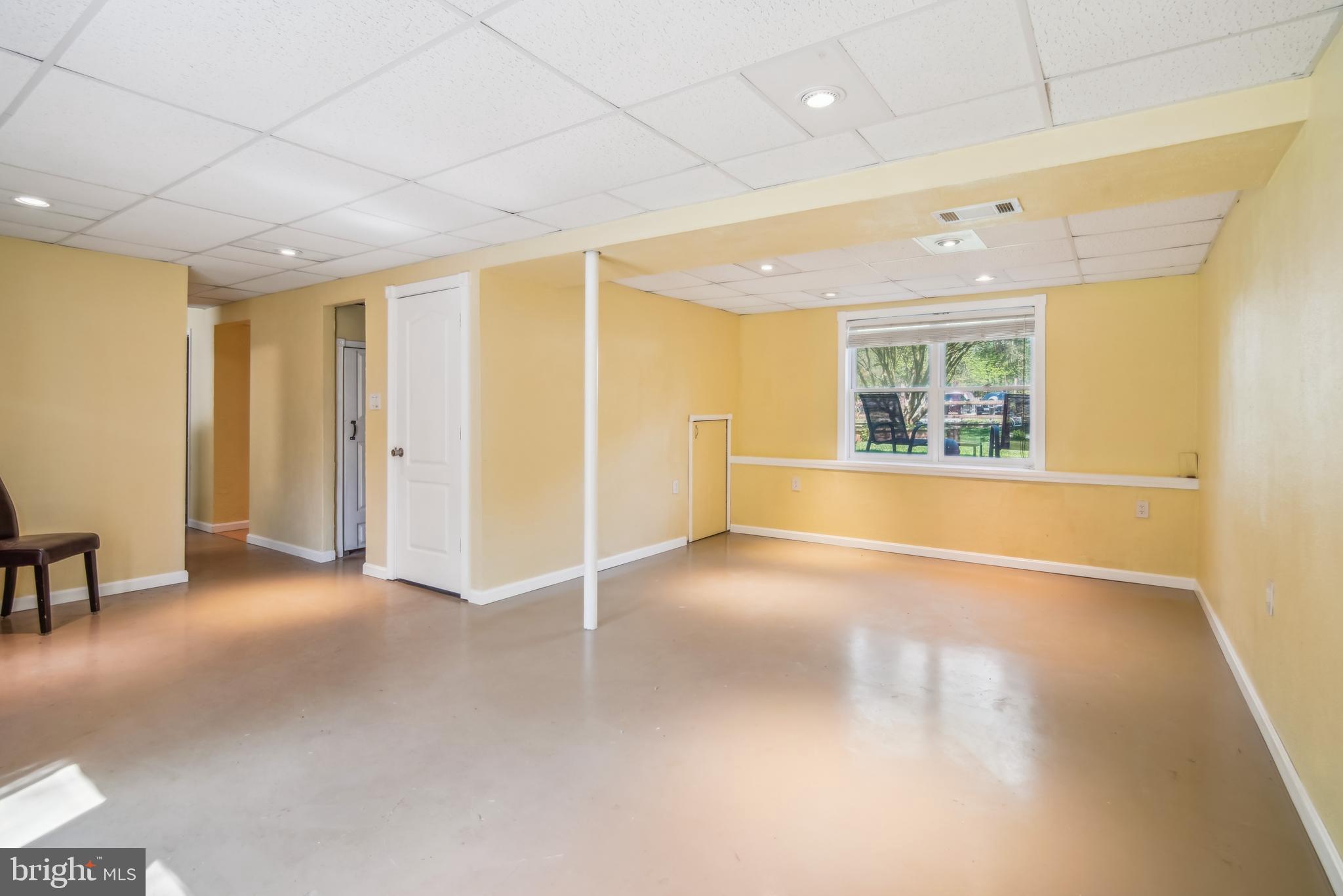 WHITE SANDS - Residential