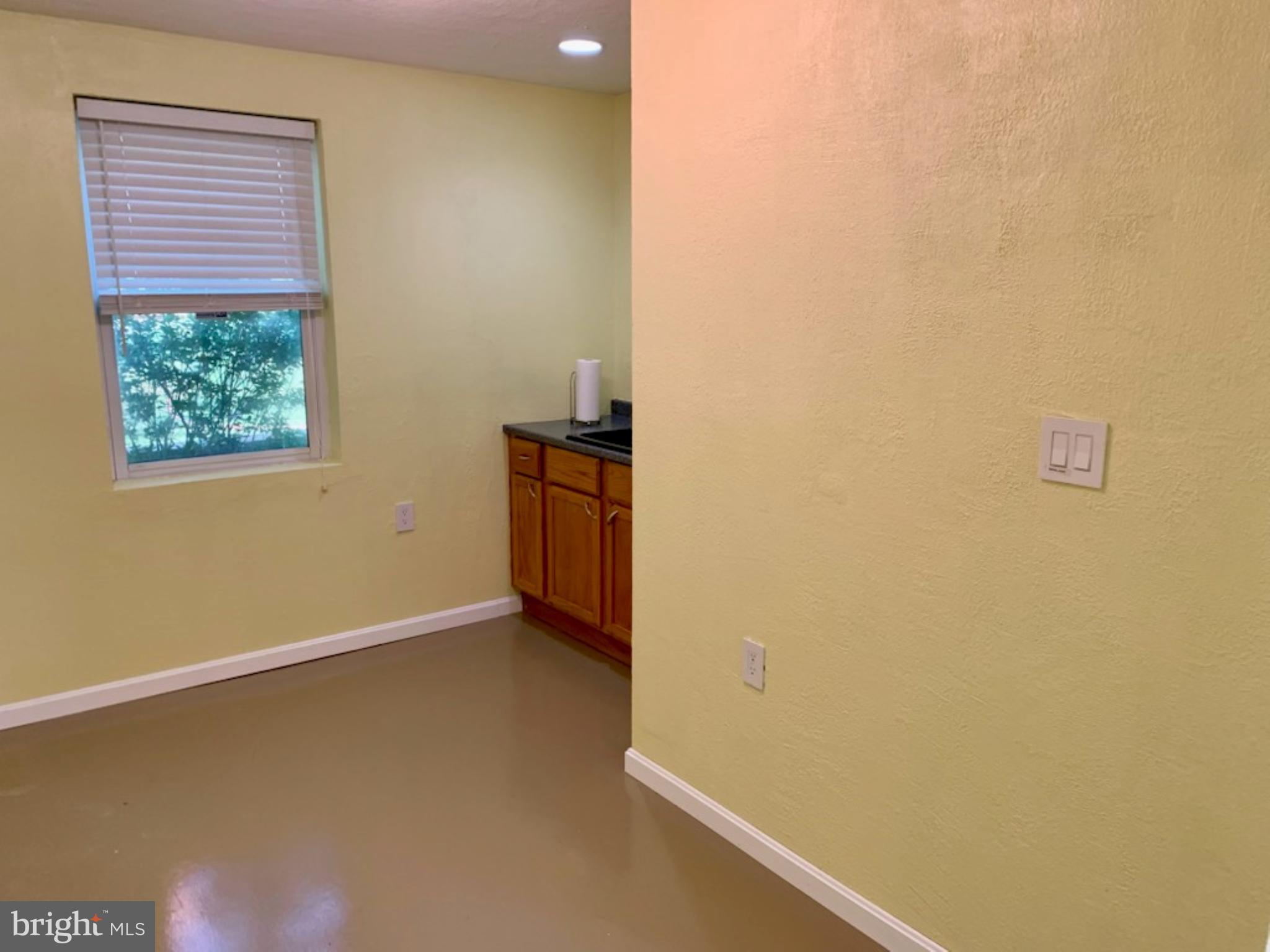 WHITE SANDS - Residential