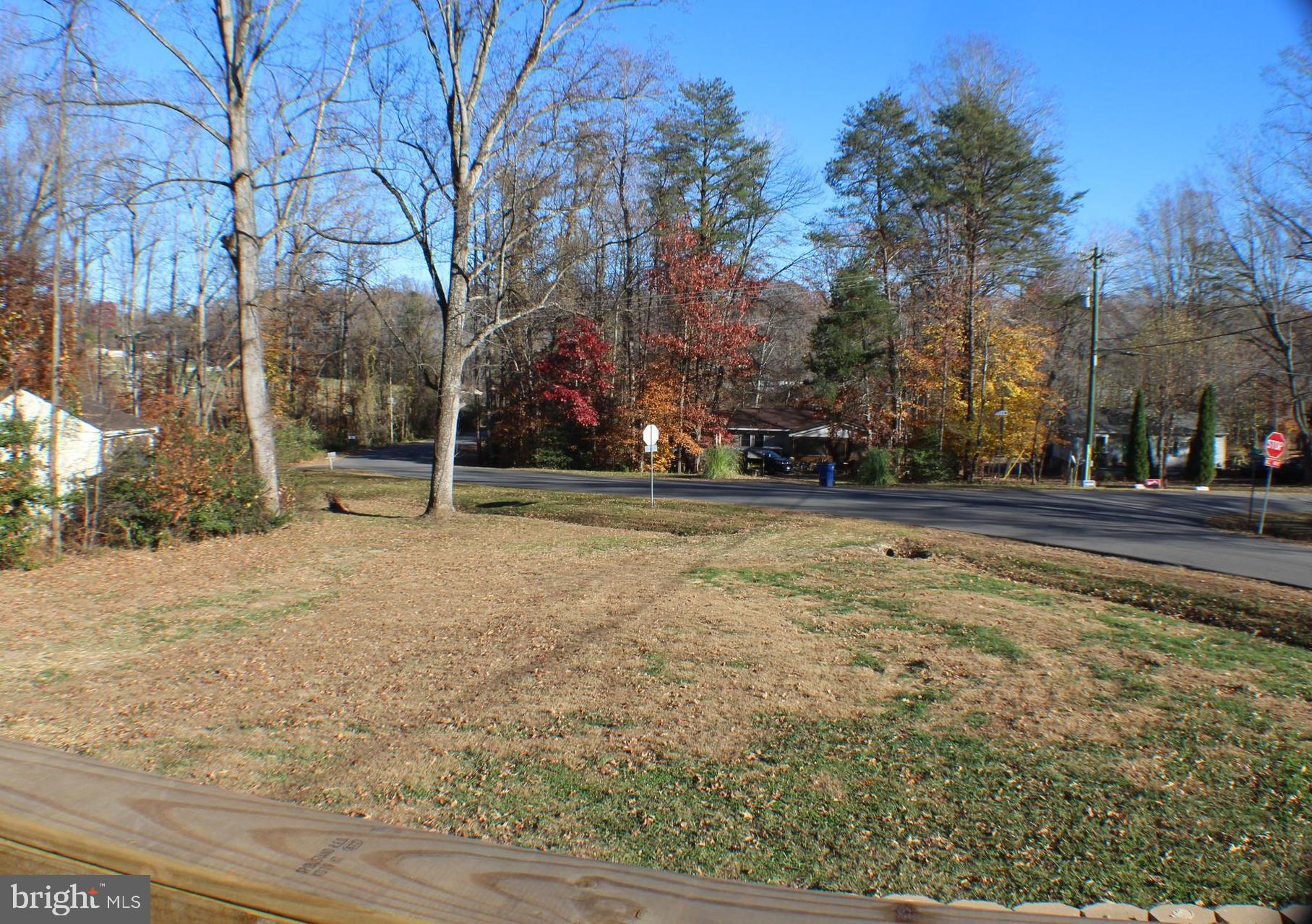 LAKE ARROWHEAD - Residential