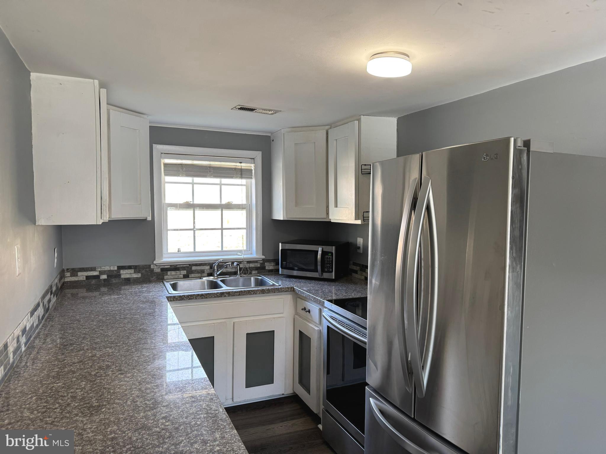 LAKE ARROWHEAD - Residential