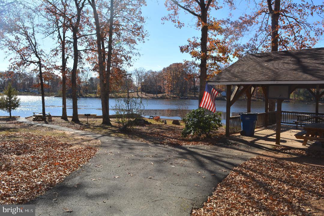 LAKE ARROWHEAD - Residential