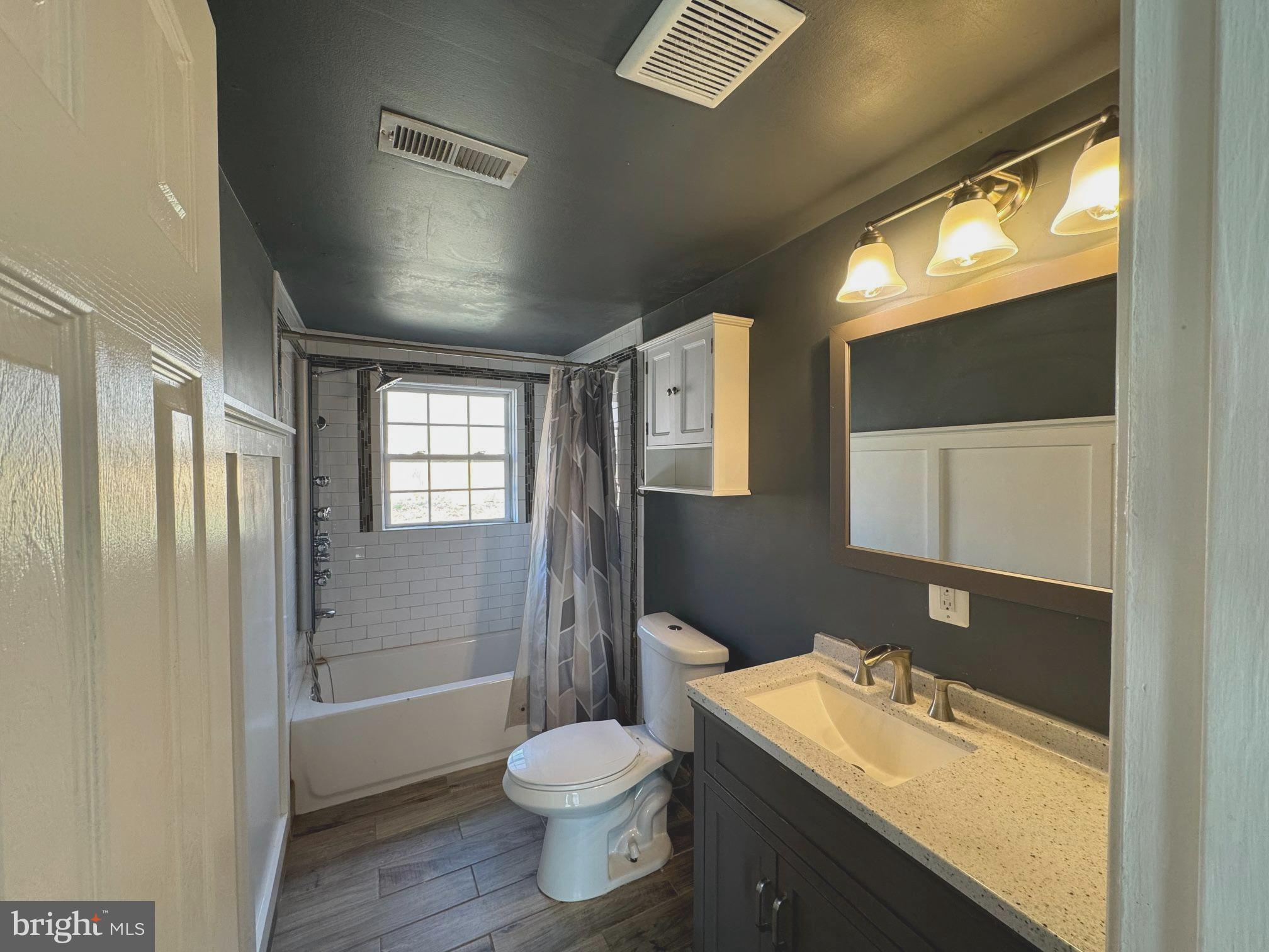 LAKE ARROWHEAD - Residential