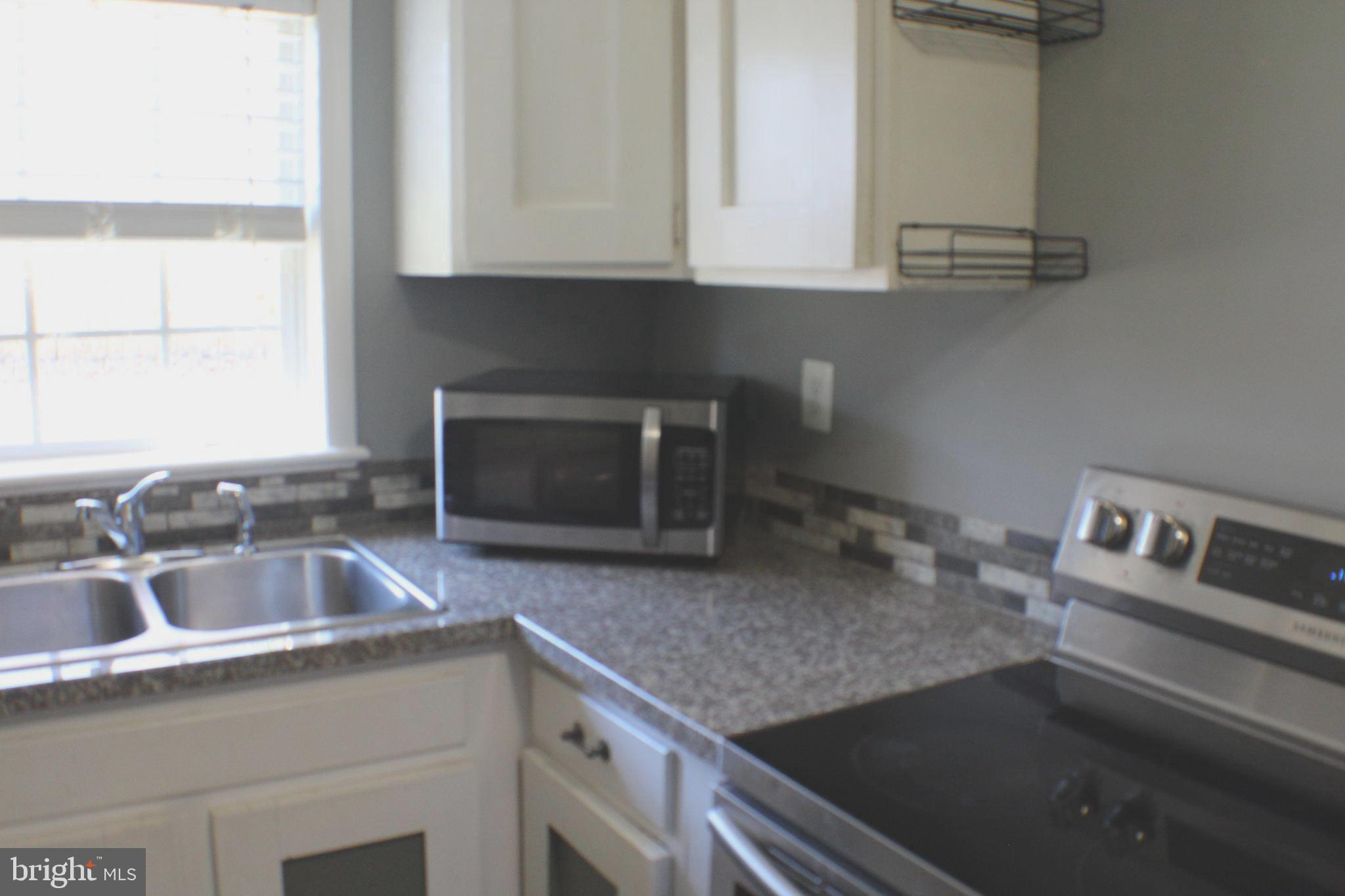 LAKE ARROWHEAD - Residential